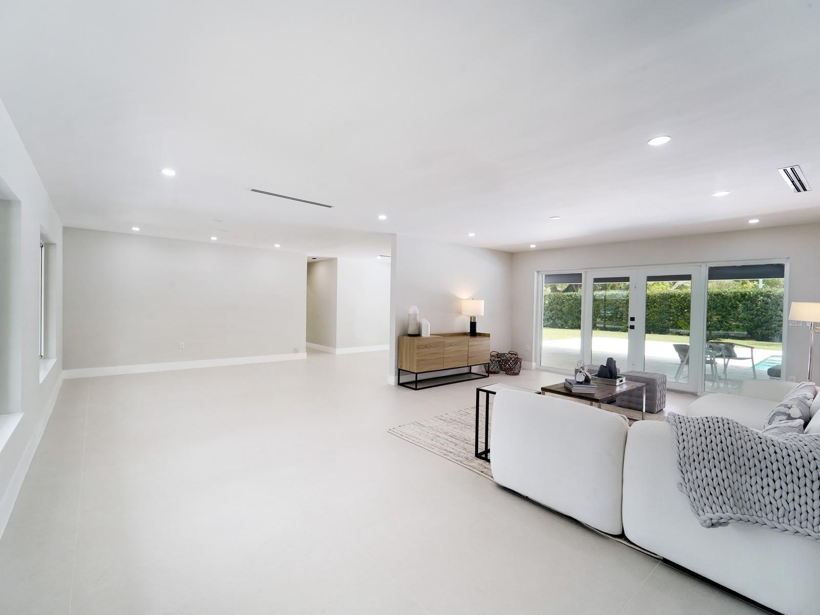 12305 SW 73rd Pinecrest, FL 33156