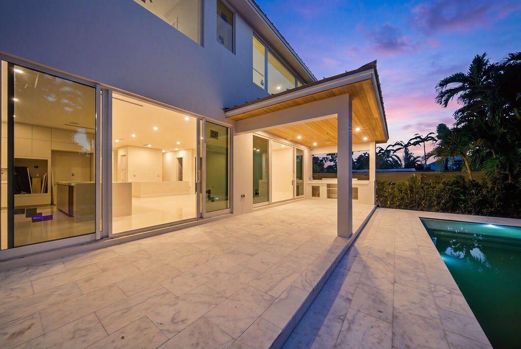 2611 Clematis Fort Lauderdale, FL 33301