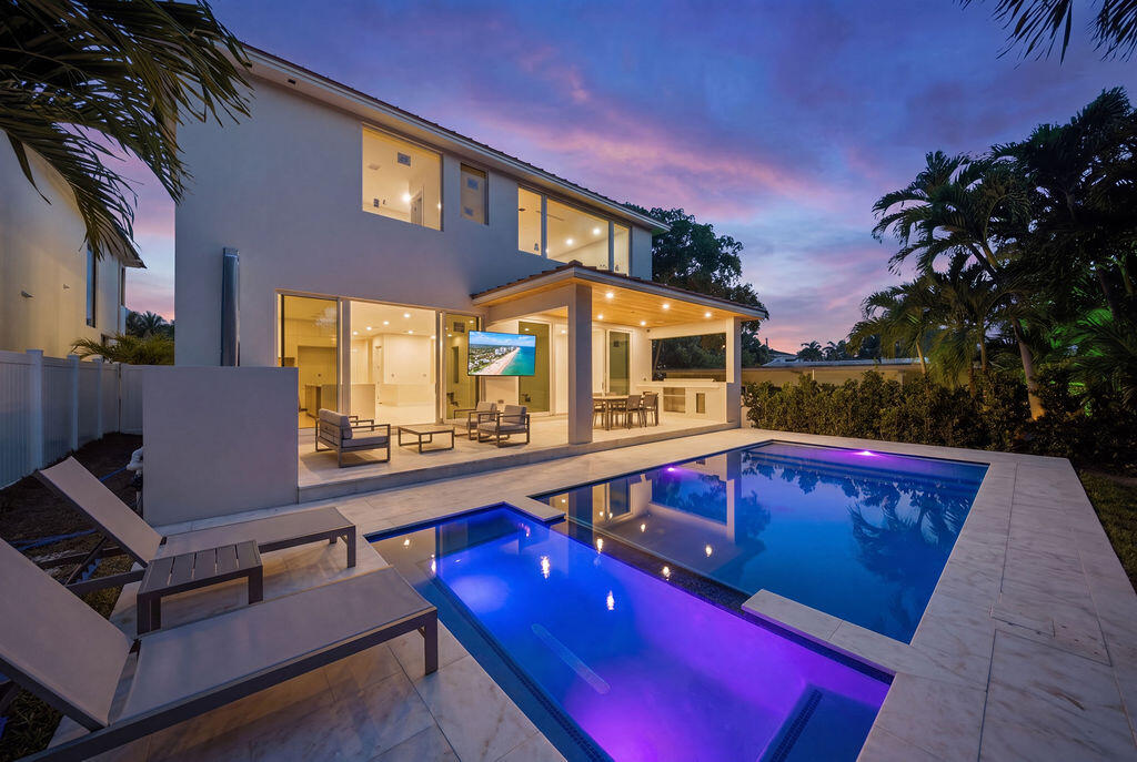 2611 Clematis Fort Lauderdale, FL 33301