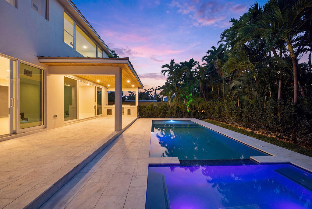2611 Clematis Fort Lauderdale, FL 33301