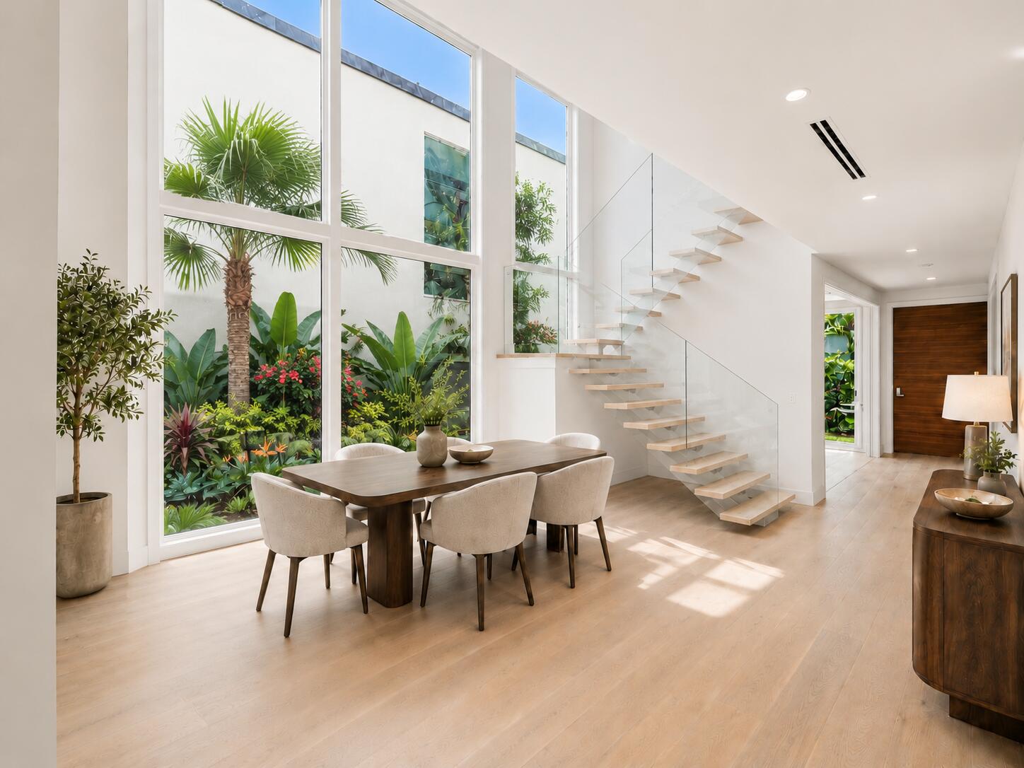 2611 Clematis Fort Lauderdale, FL 33301