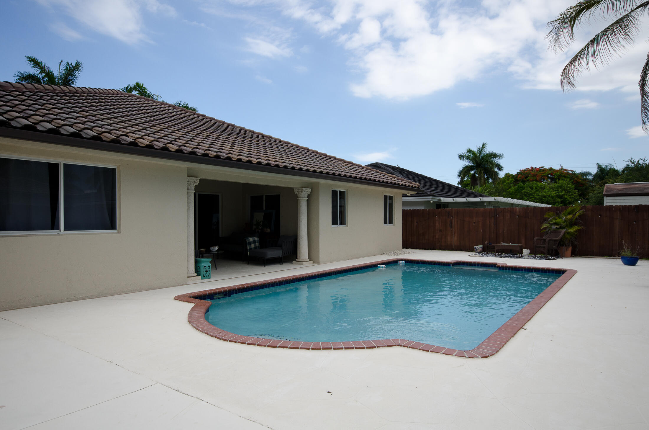 18324 SW 149th