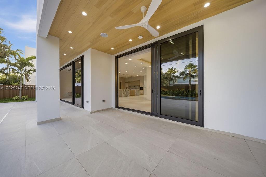3318 NE 16th Fort Lauderdale, FL 33305