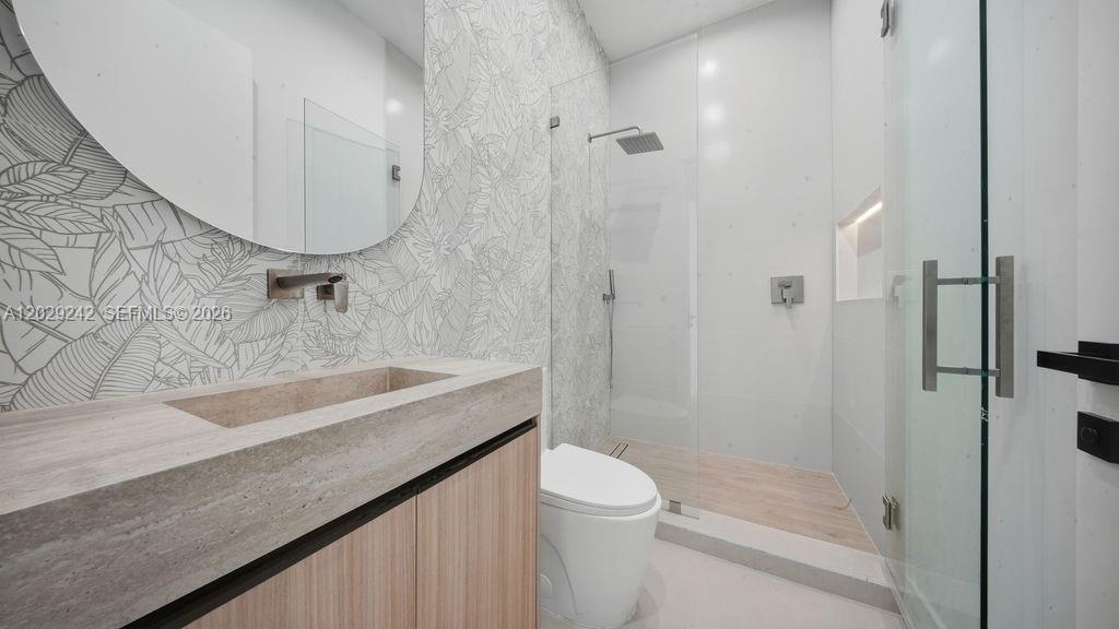 3318 NE 16th Fort Lauderdale, FL 33305