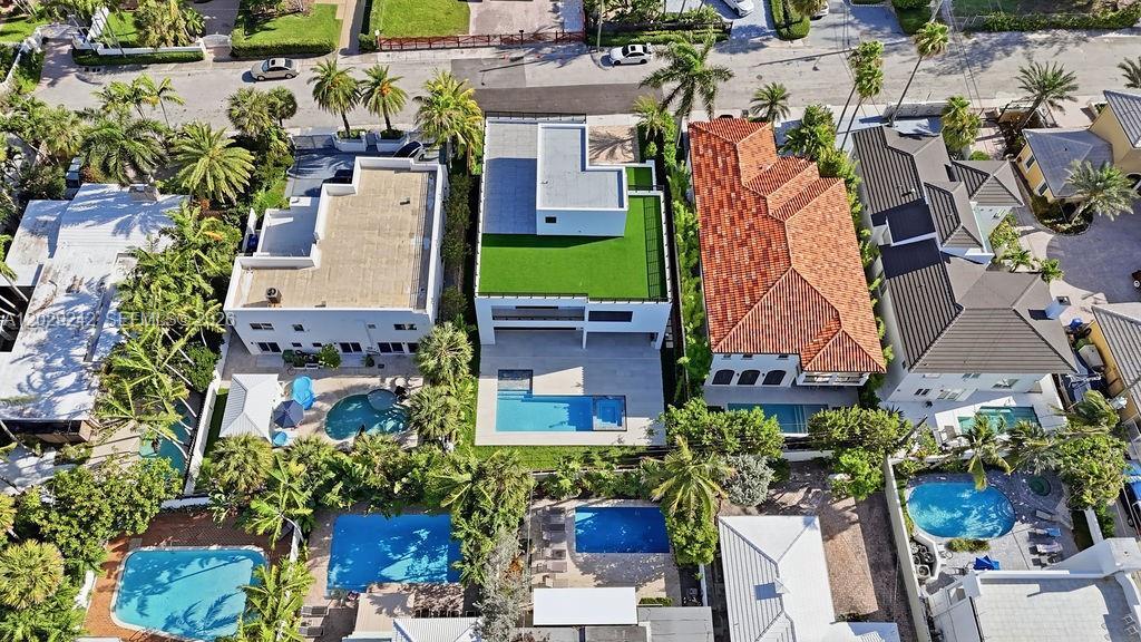 3318 NE 16th Fort Lauderdale, FL 33305