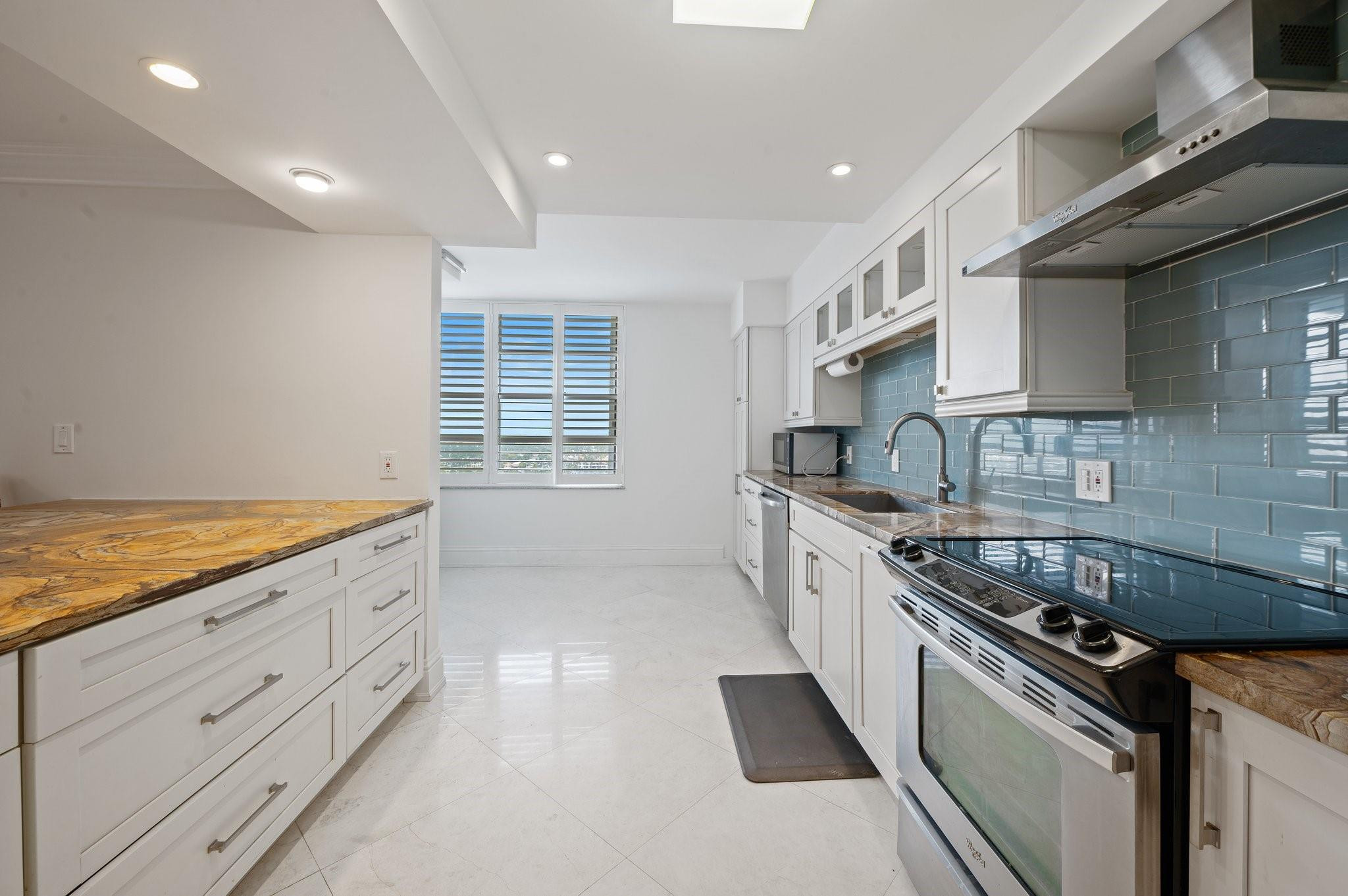 4300 N Ocean Blvd #16G Fort Lauderdale, FL 33308