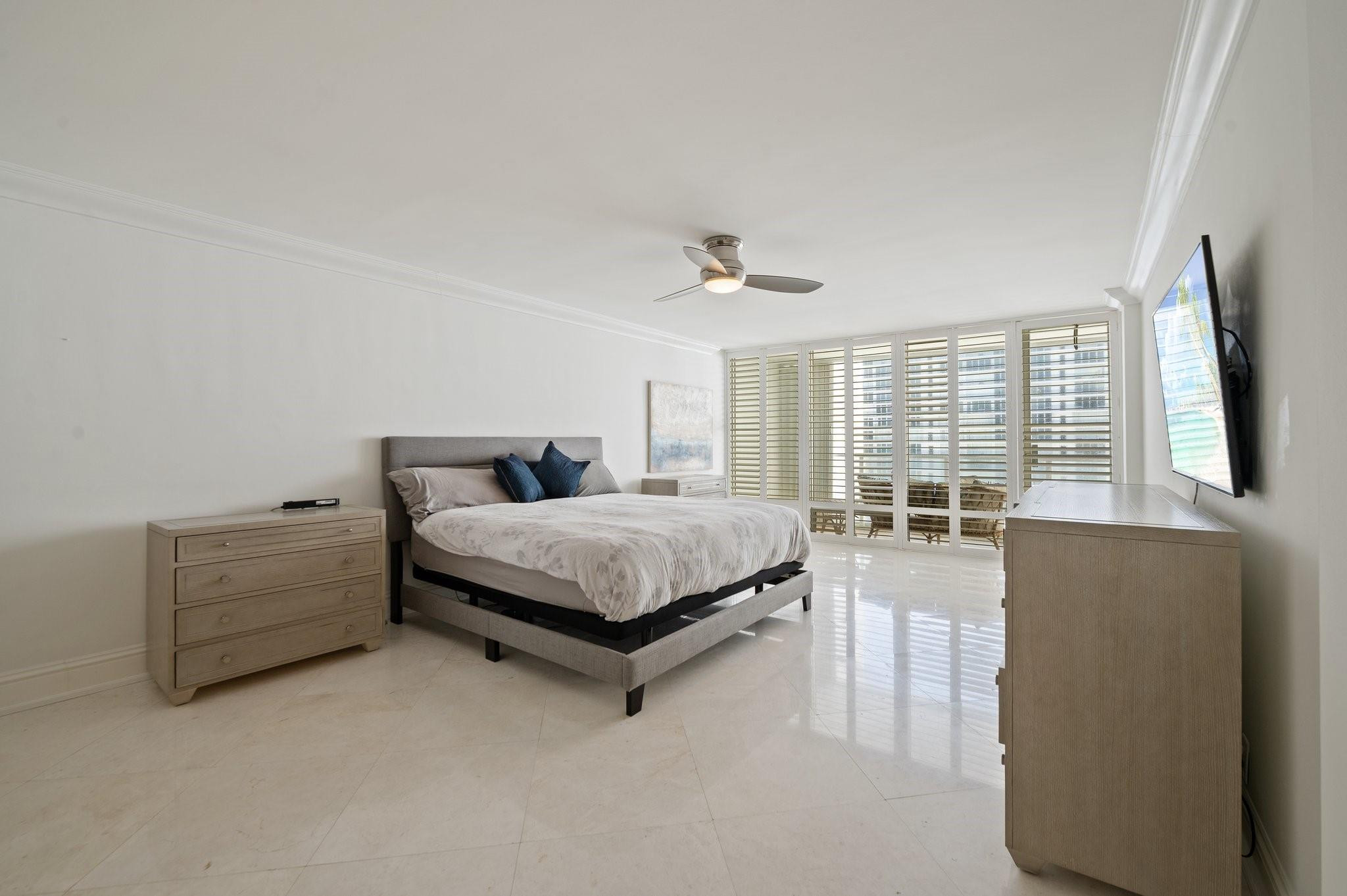 4300 N Ocean Blvd #16G Fort Lauderdale, FL 33308