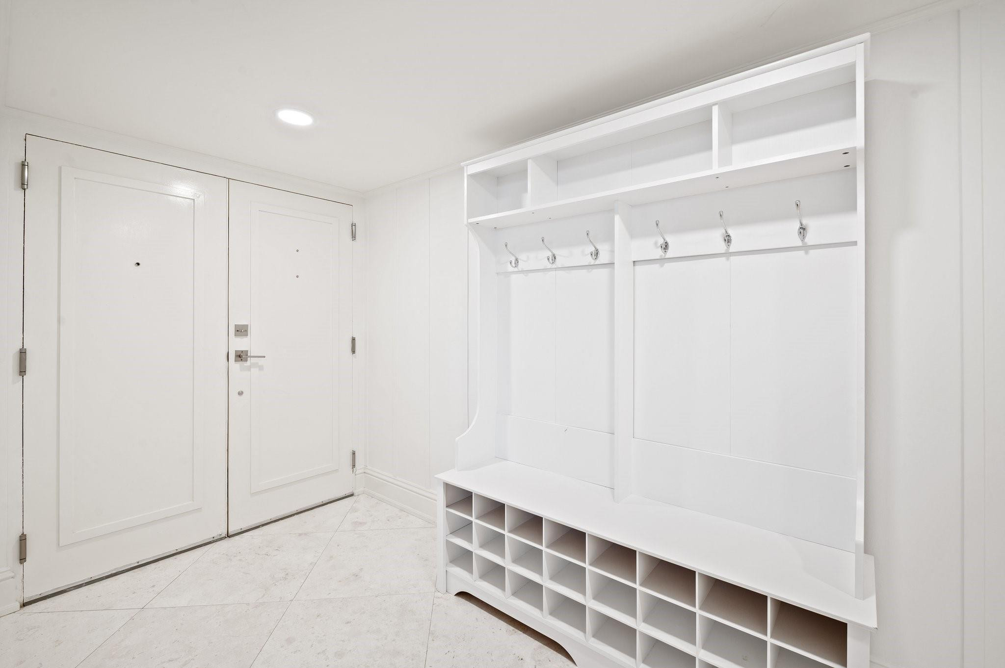 4300 N Ocean Blvd #16G Fort Lauderdale, FL 33308