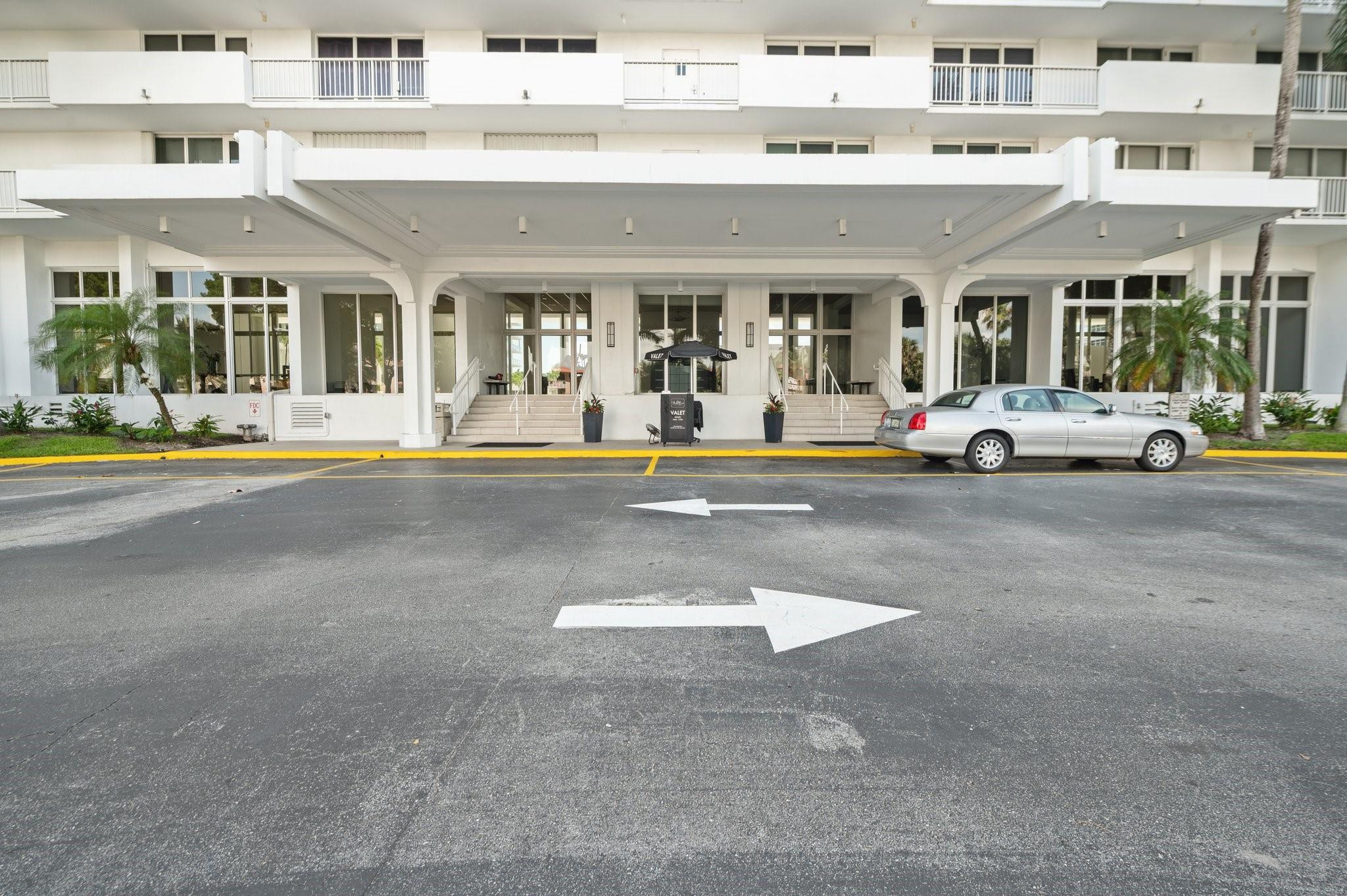 4300 N Ocean Blvd #16G Fort Lauderdale, FL 33308