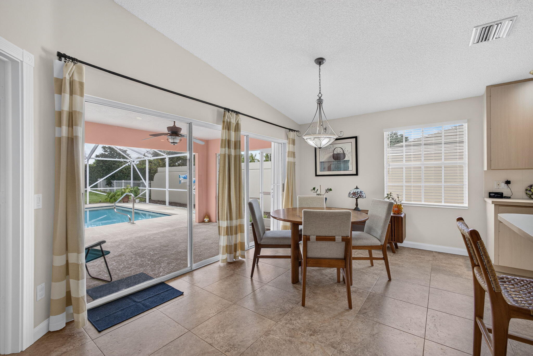 4238 Royal Oak Dr