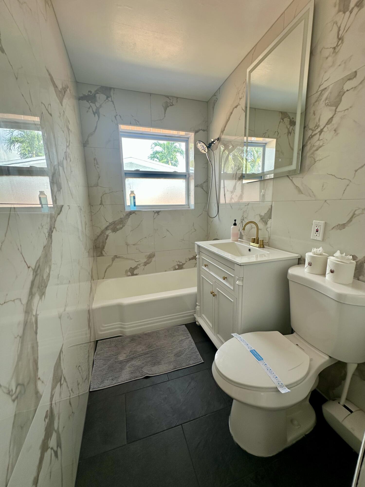 500 SE 9th Ct #1-2 Fort Lauderdale, FL 33316
