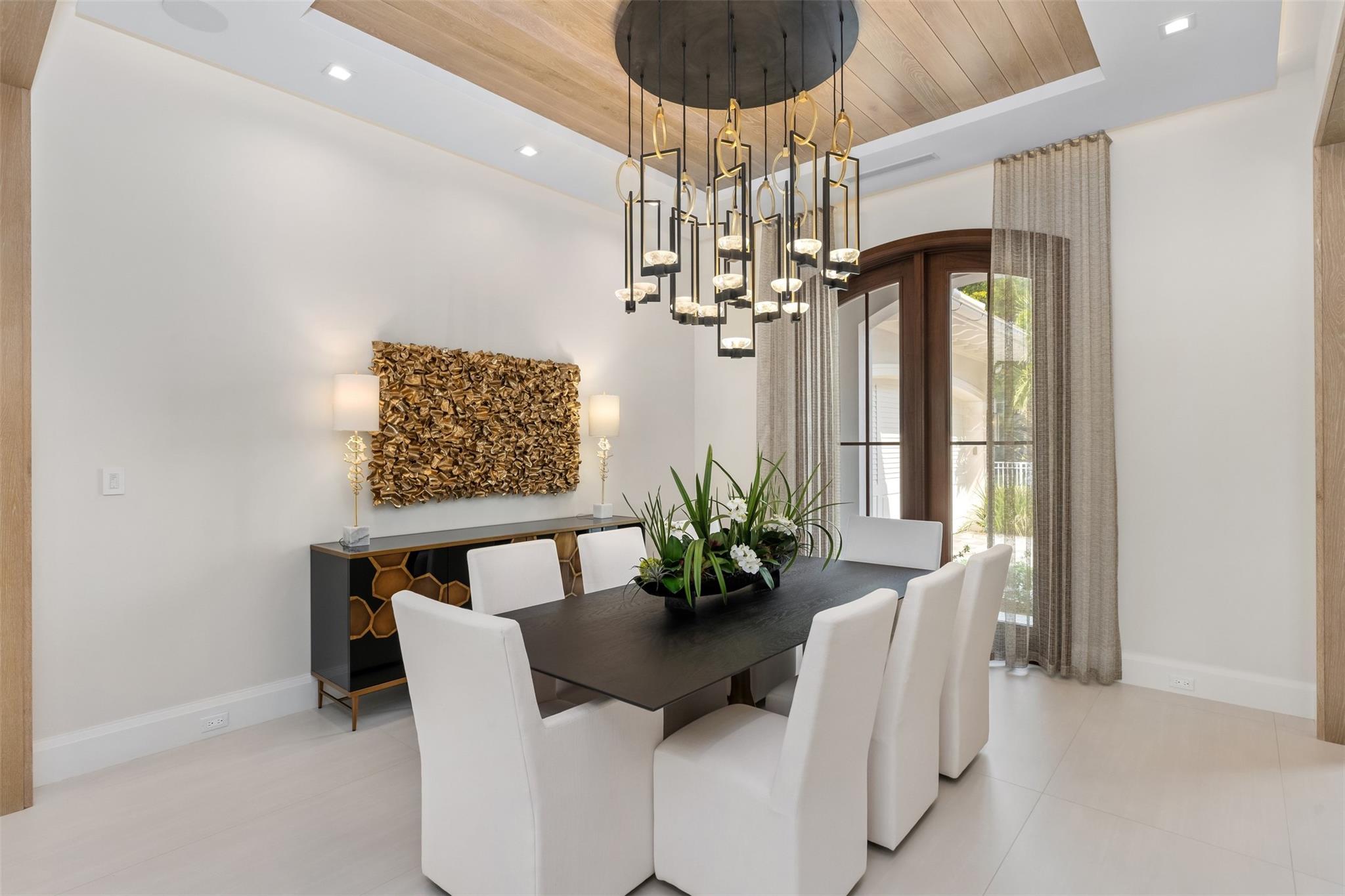 2520 Del Lago Dr Fort Lauderdale, FL 33316