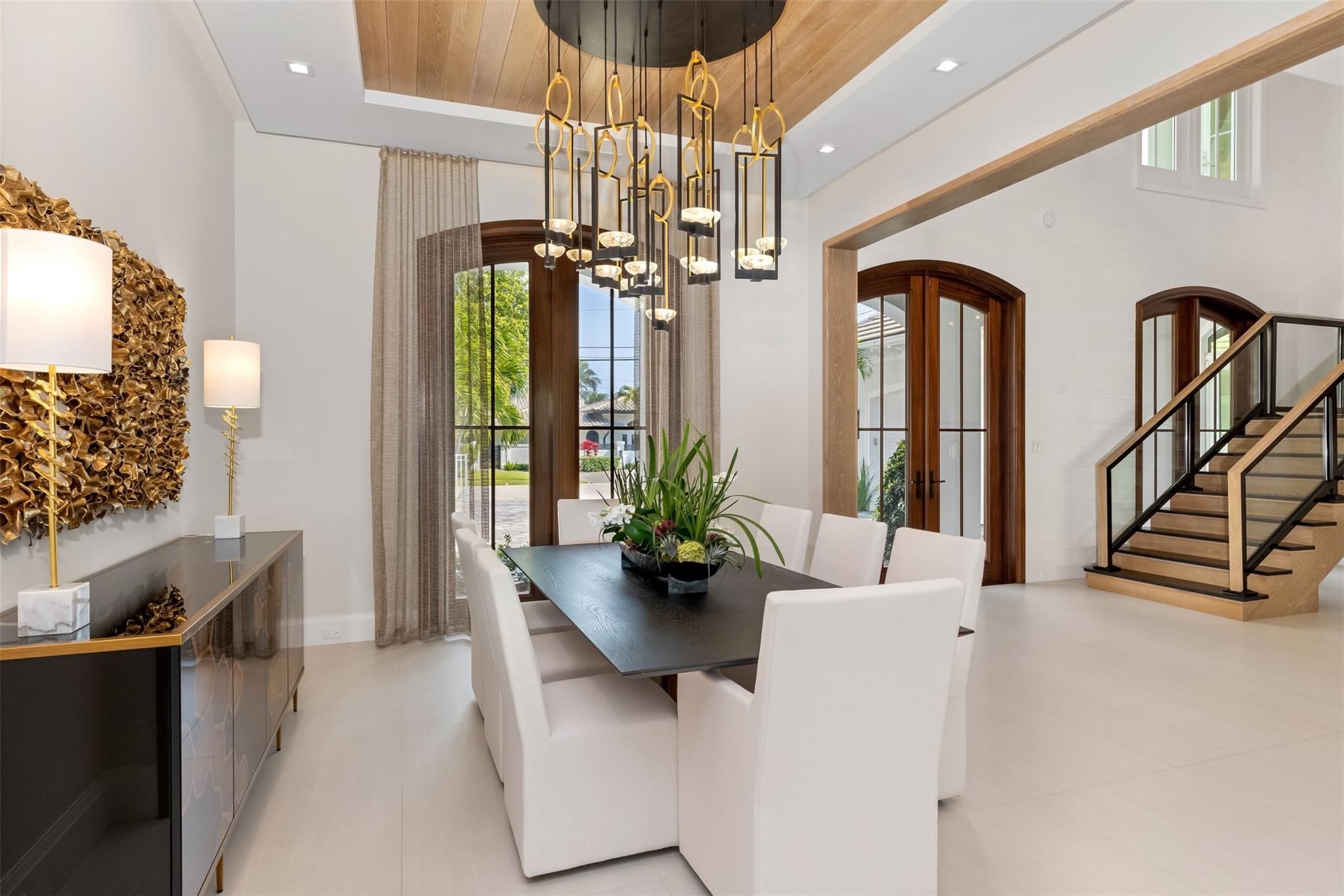 2520 Del Lago Dr Fort Lauderdale, FL 33316