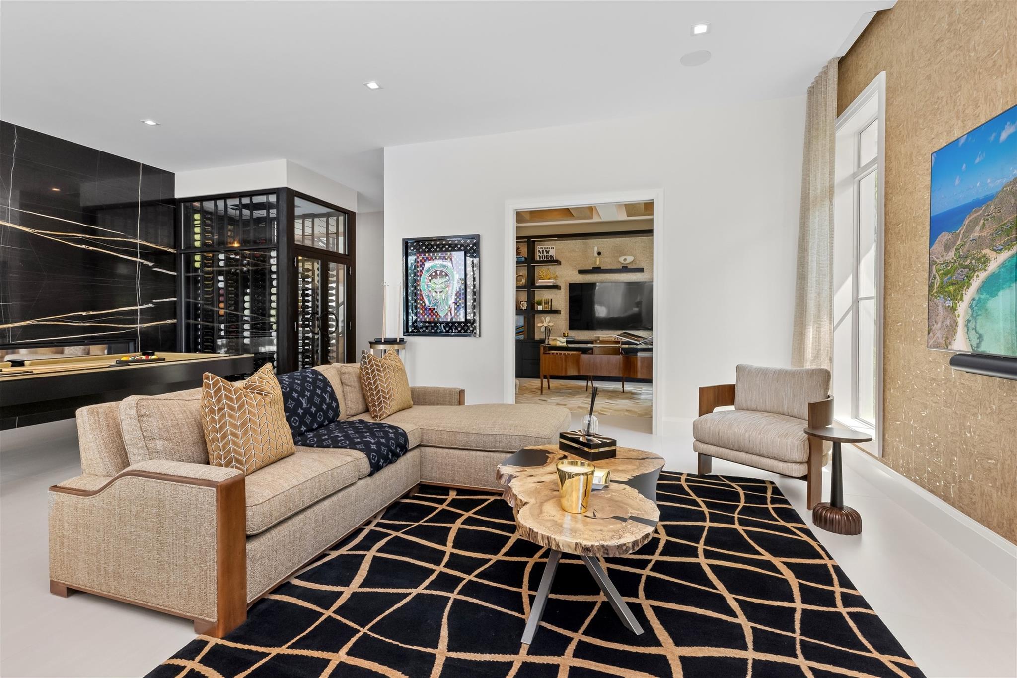 2520 Del Lago Dr Fort Lauderdale, FL 33316