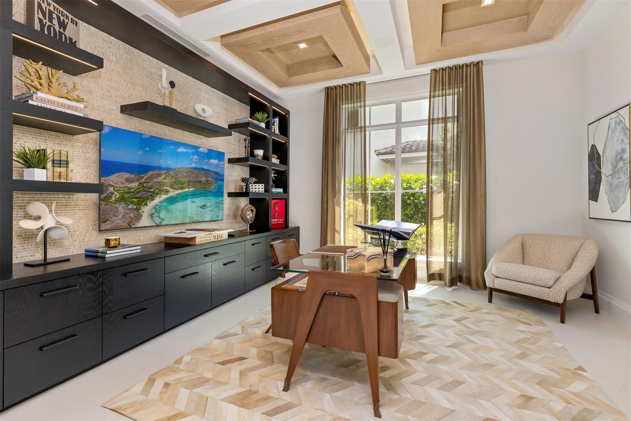 2520 Del Lago Dr Fort Lauderdale, FL 33316