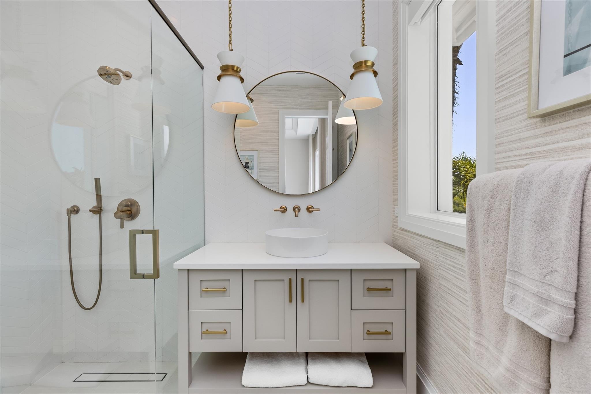 2520 Del Lago Dr Fort Lauderdale, FL 33316