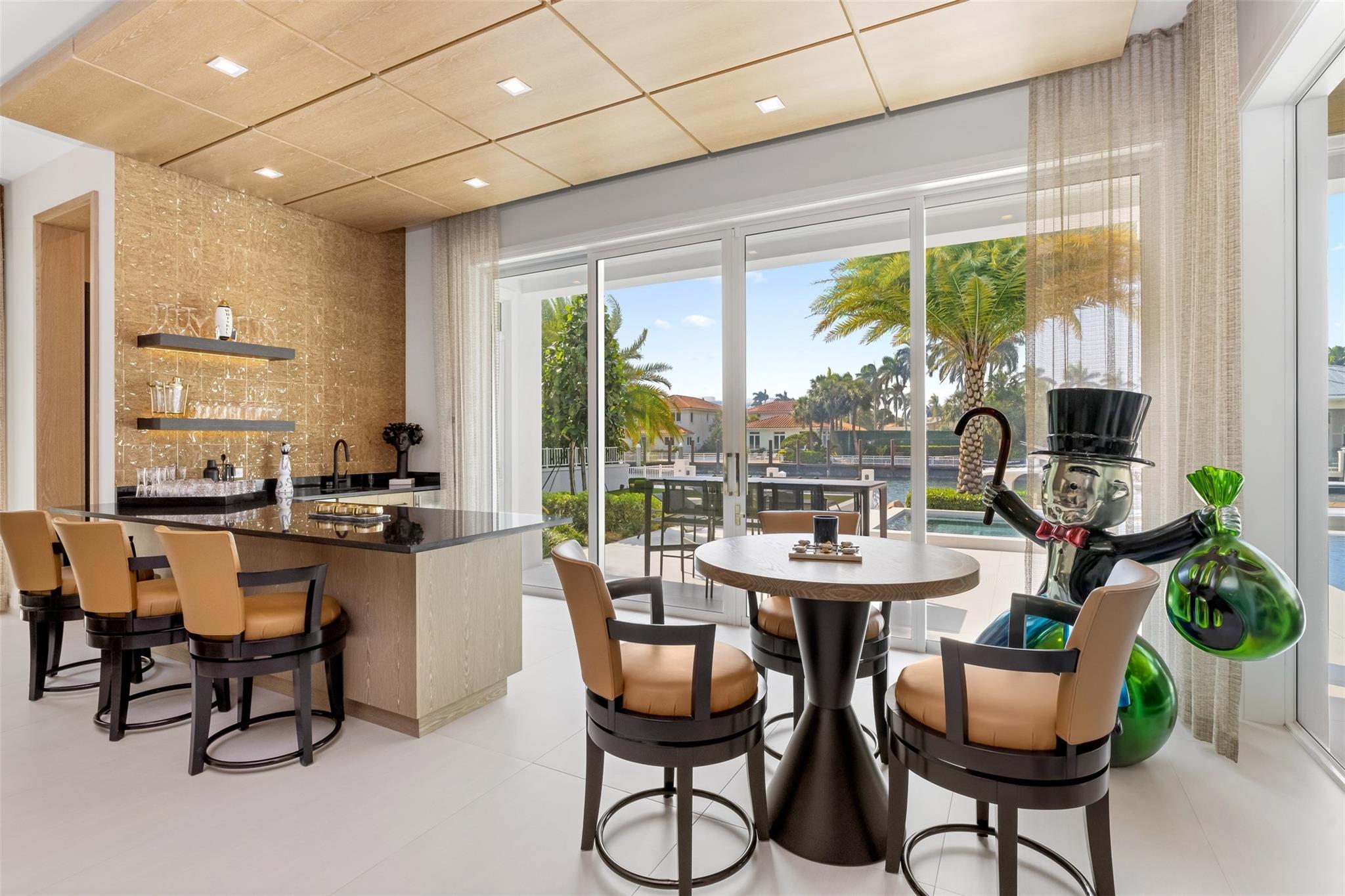 2520 Del Lago Dr Fort Lauderdale, FL 33316