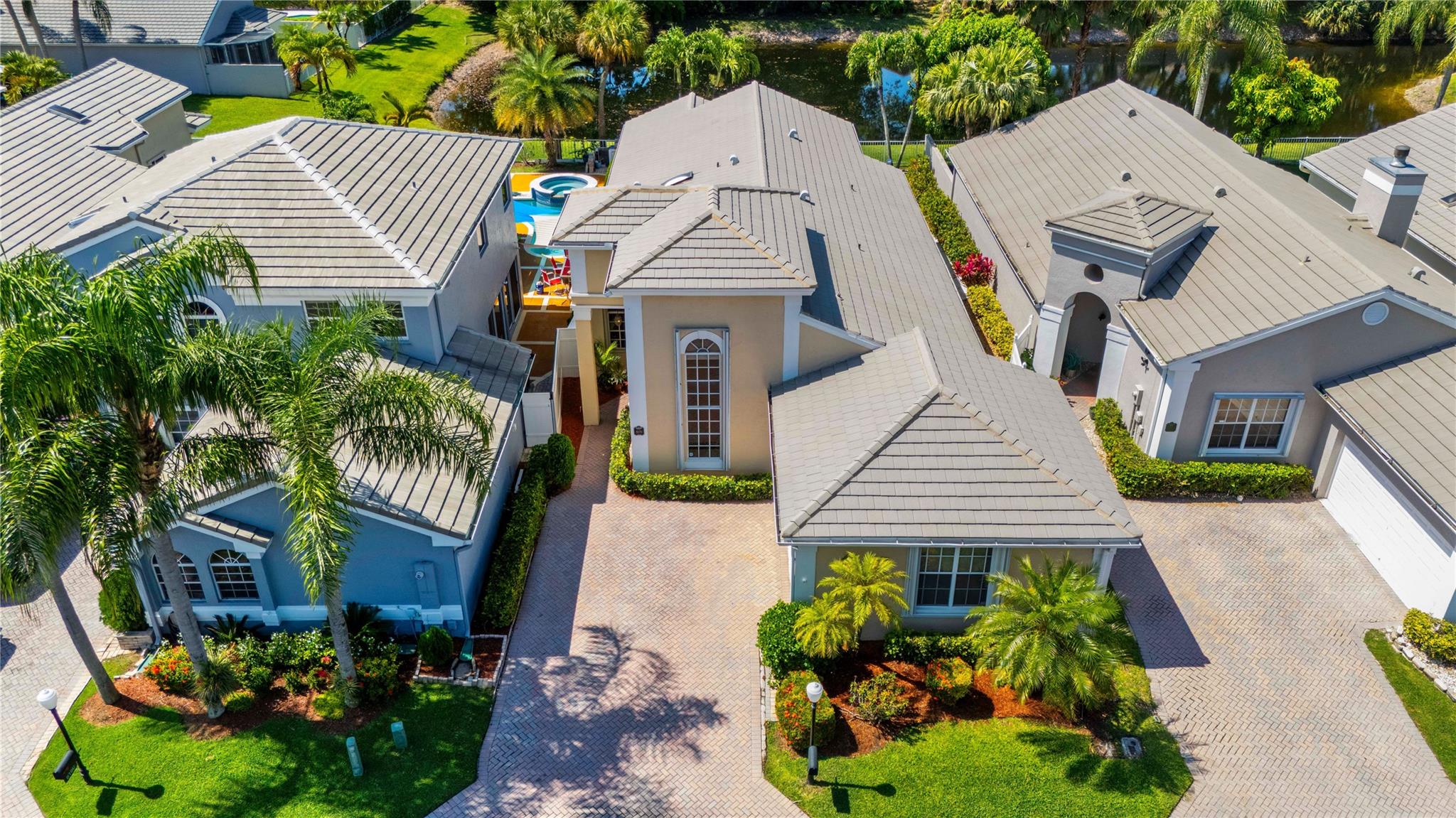 8170 Hampton Wood Dr,Boca Raton, FL 33433