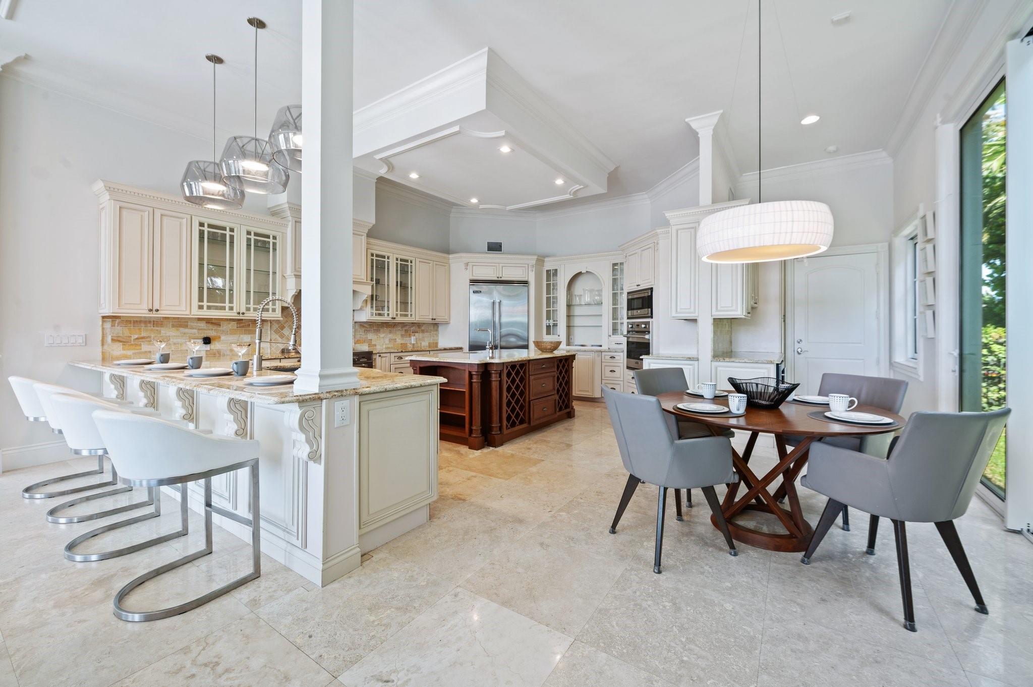 81 S Island Dr Ocean Ridge, FL 33435