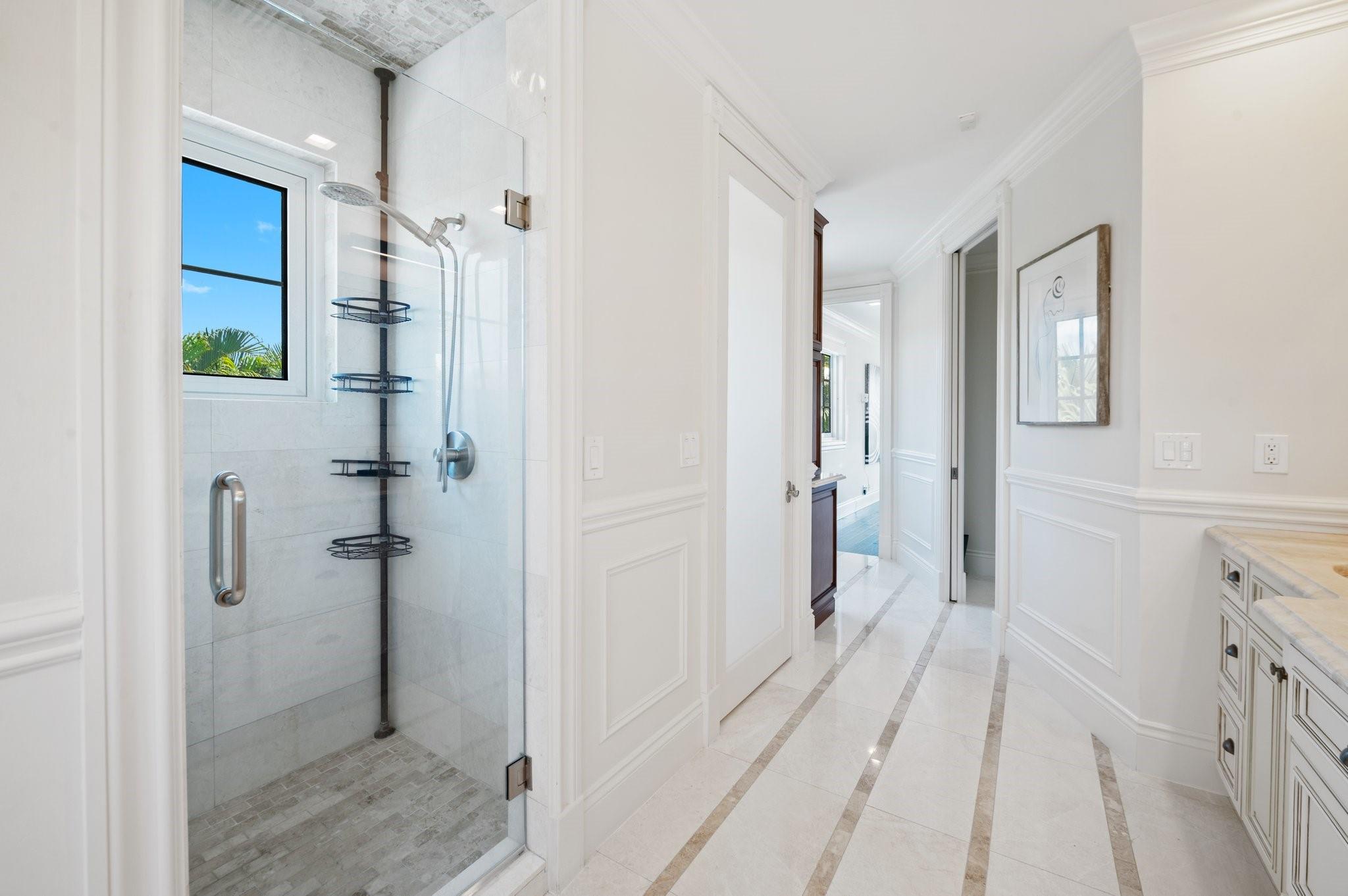 81 S Island Dr Ocean Ridge, FL 33435