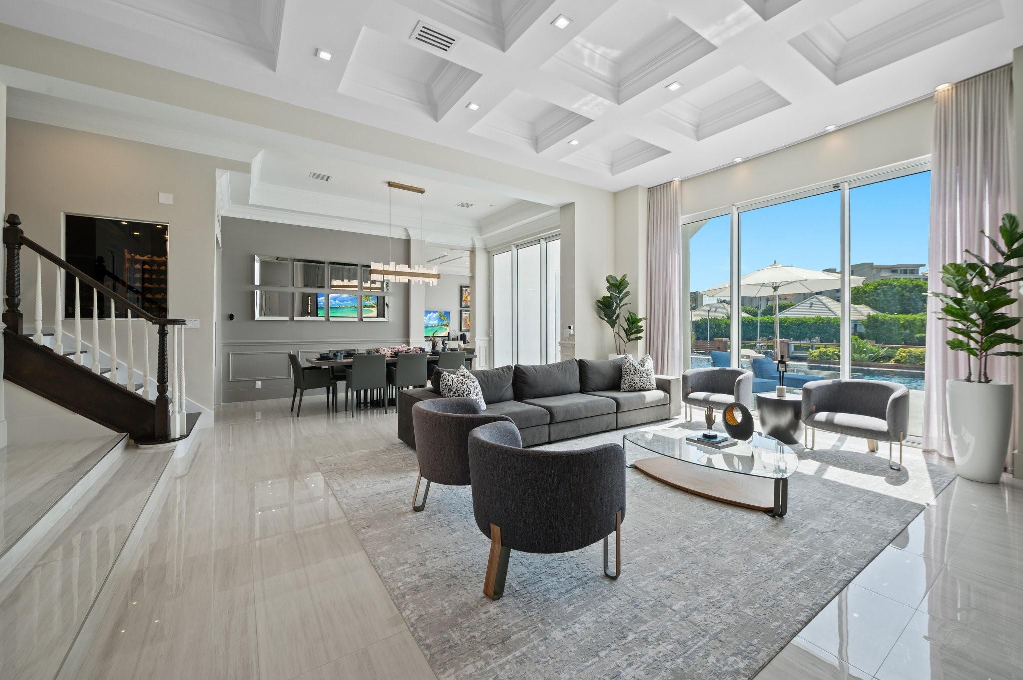 81 S Island Dr Ocean Ridge, FL 33435