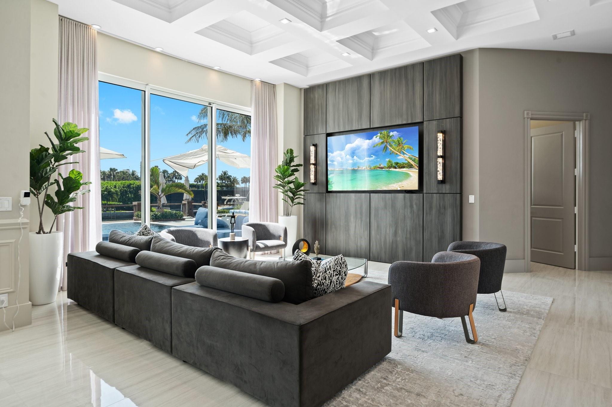 81 S Island Dr Ocean Ridge, FL 33435