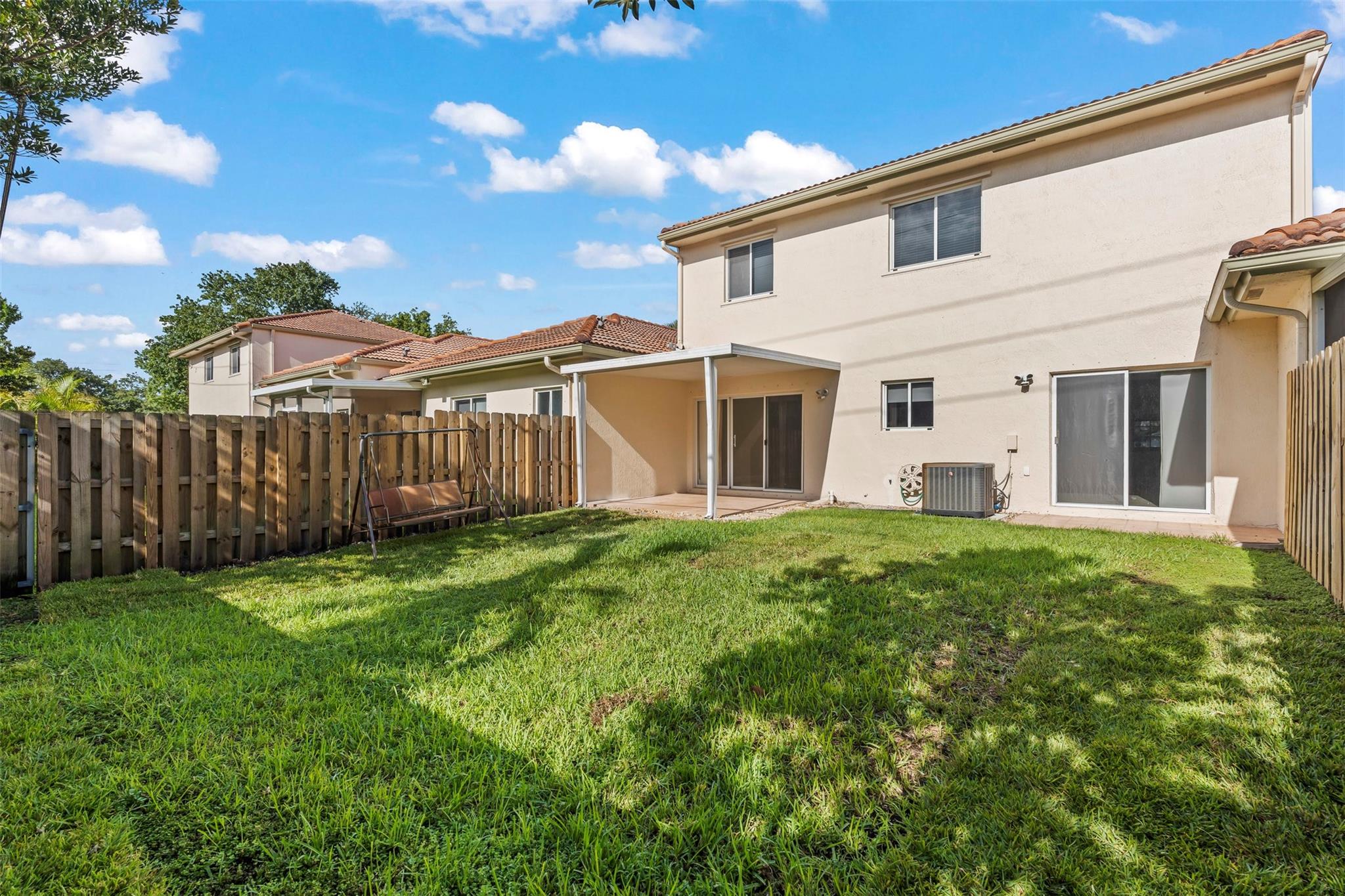 5960 SW 99th Ter