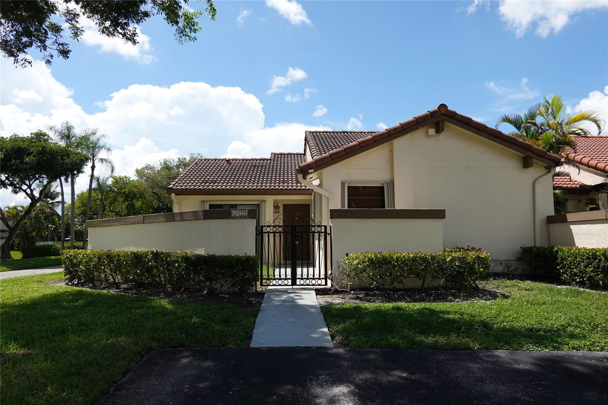 6632 NW 179th Ter