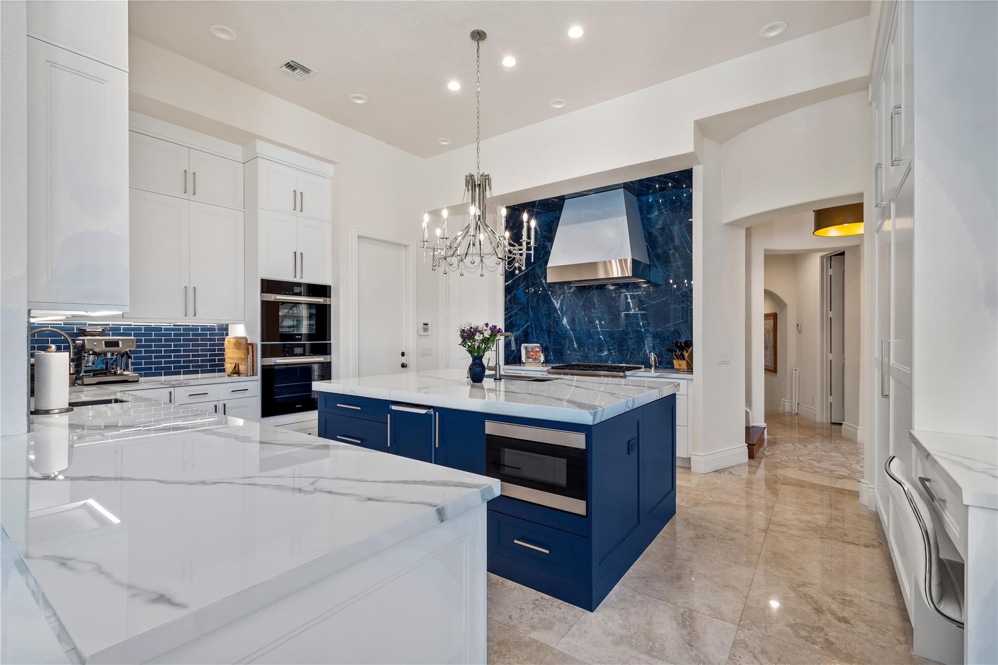 3111 NE 27th Ave Lighthouse Point, FL 33064