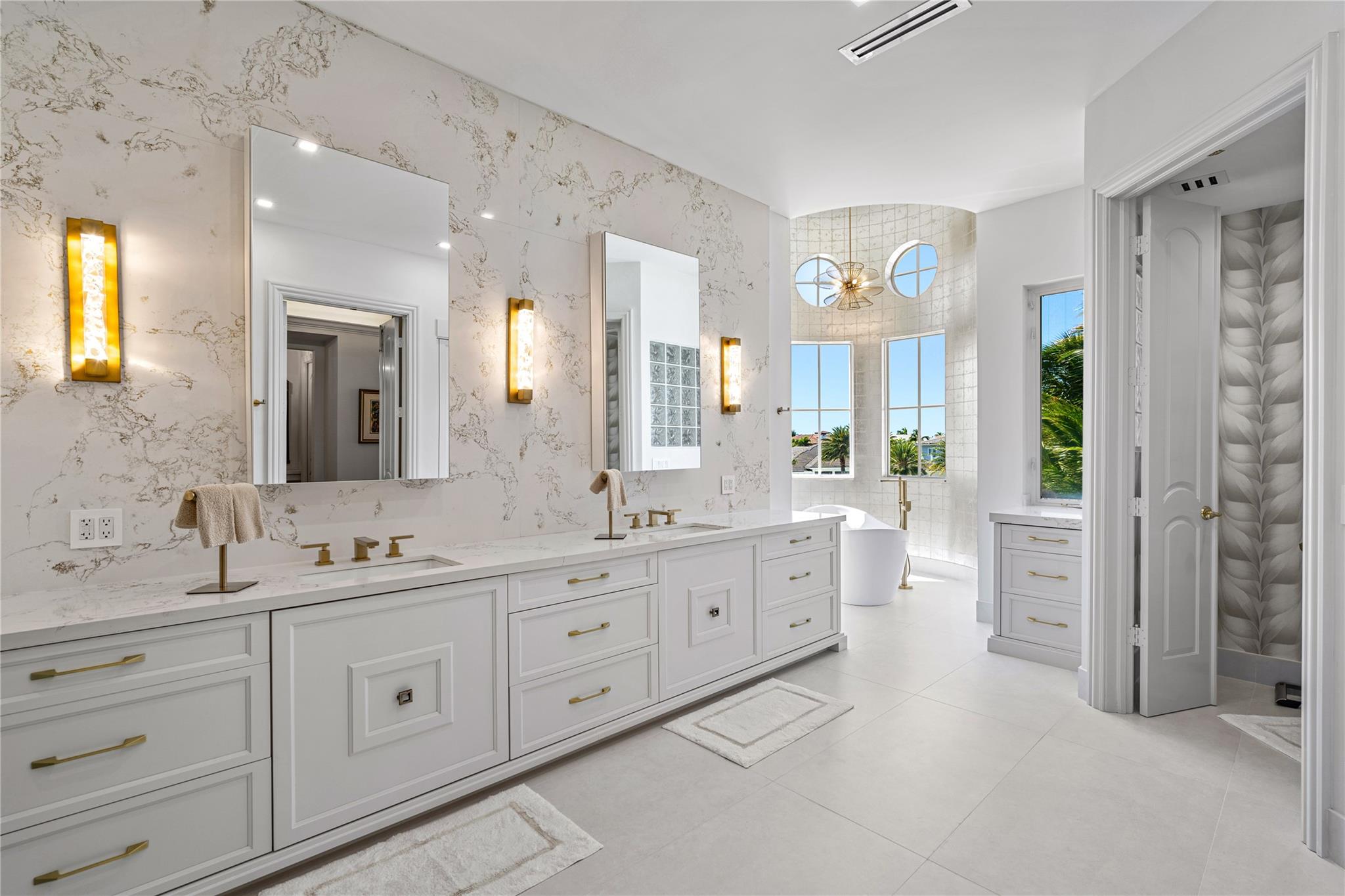 3111 NE 27th Ave Lighthouse Point, FL 33064