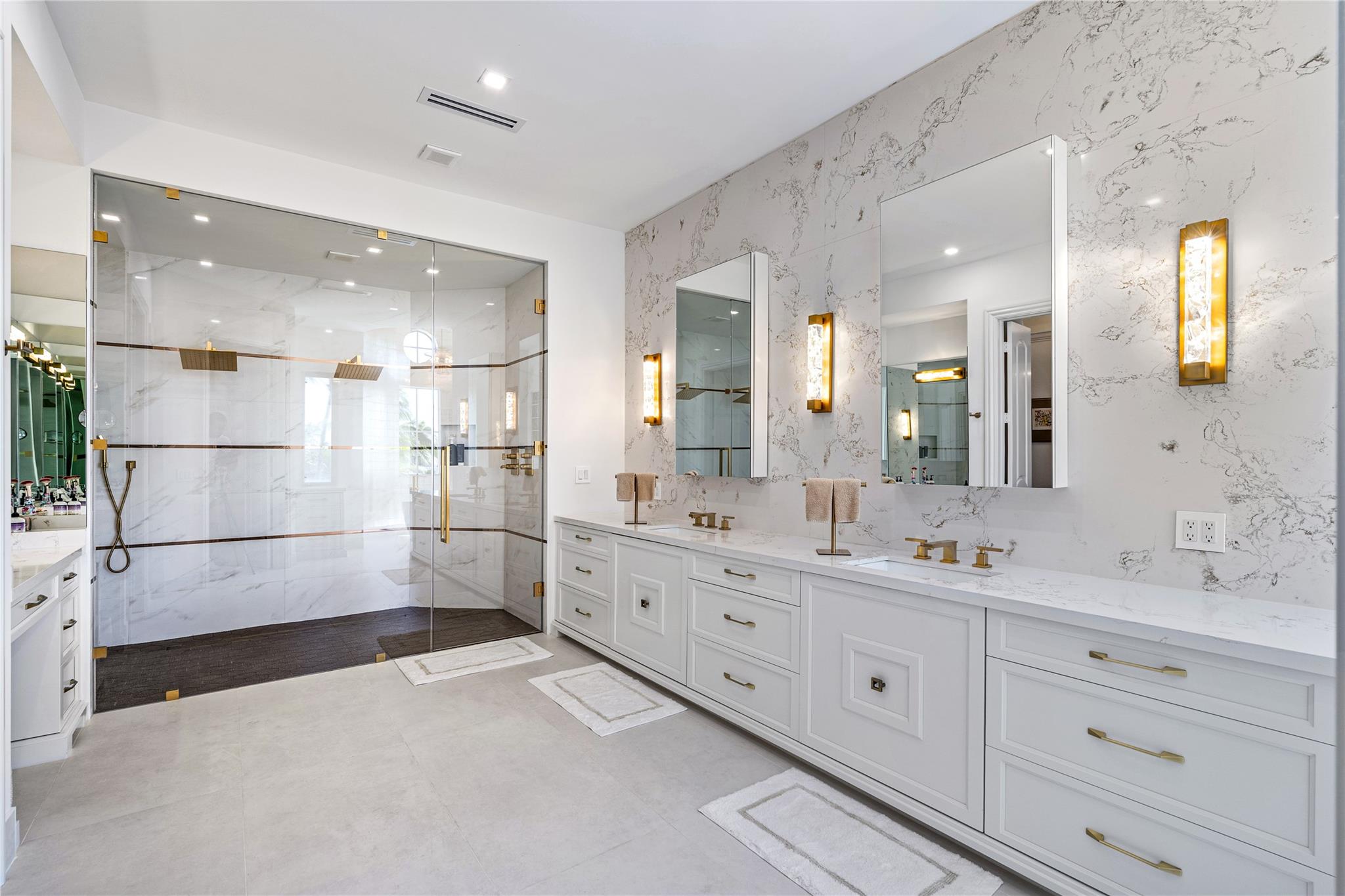 3111 NE 27th Ave Lighthouse Point, FL 33064