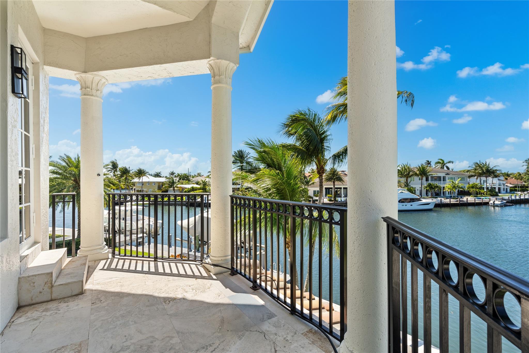 3111 NE 27th Ave Lighthouse Point, FL 33064