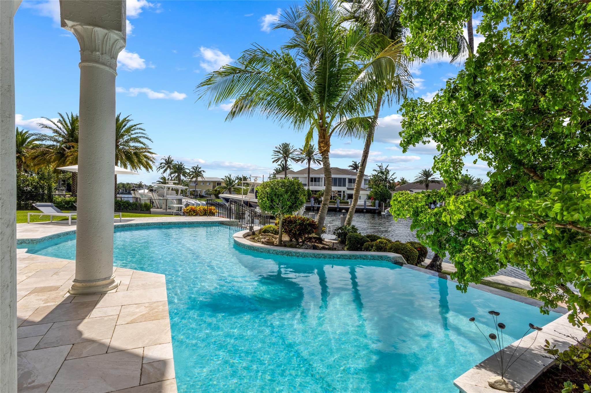 3111 NE 27th Ave Lighthouse Point, FL 33064