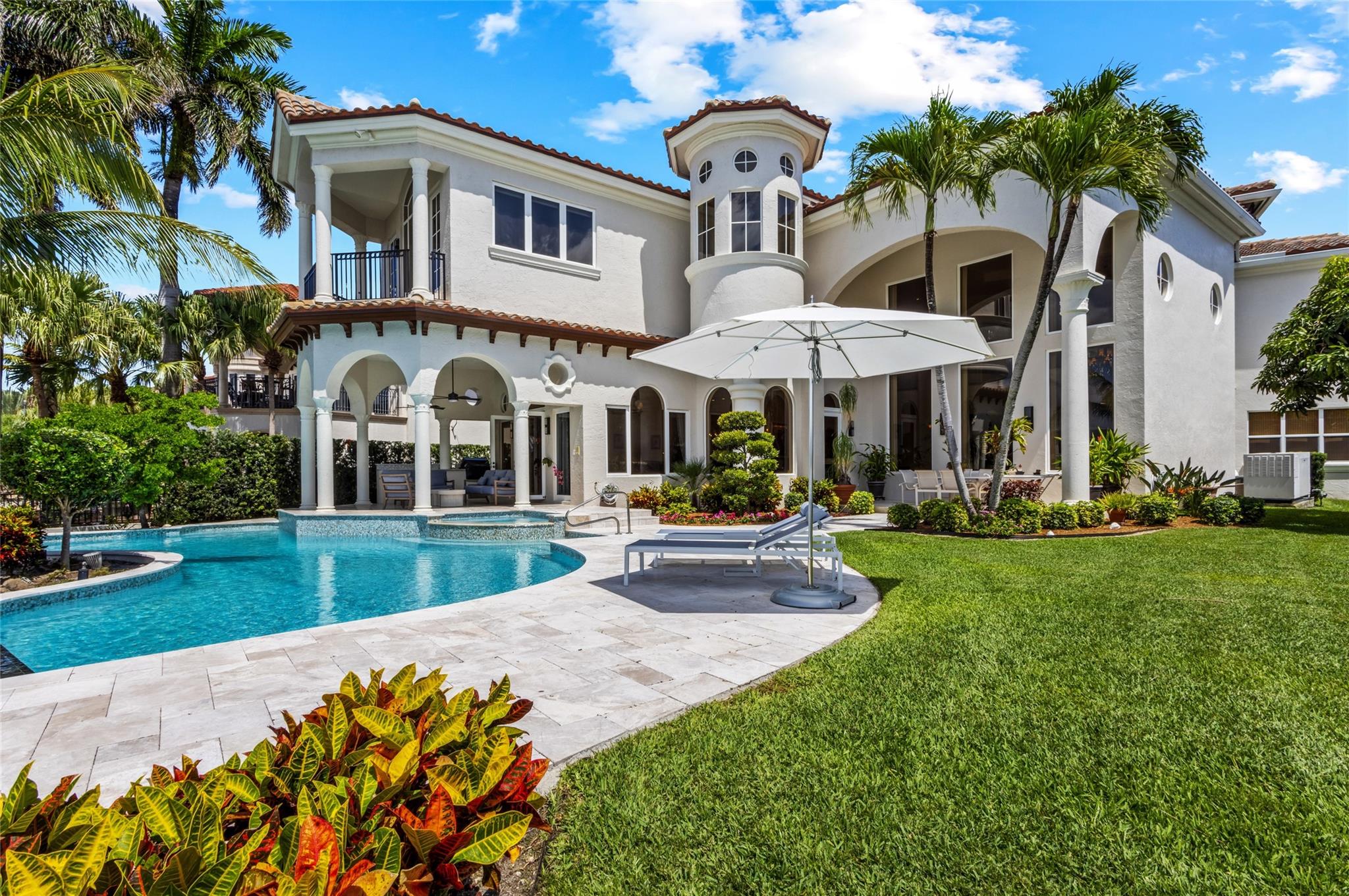 3111 NE 27th Ave Lighthouse Point, FL 33064