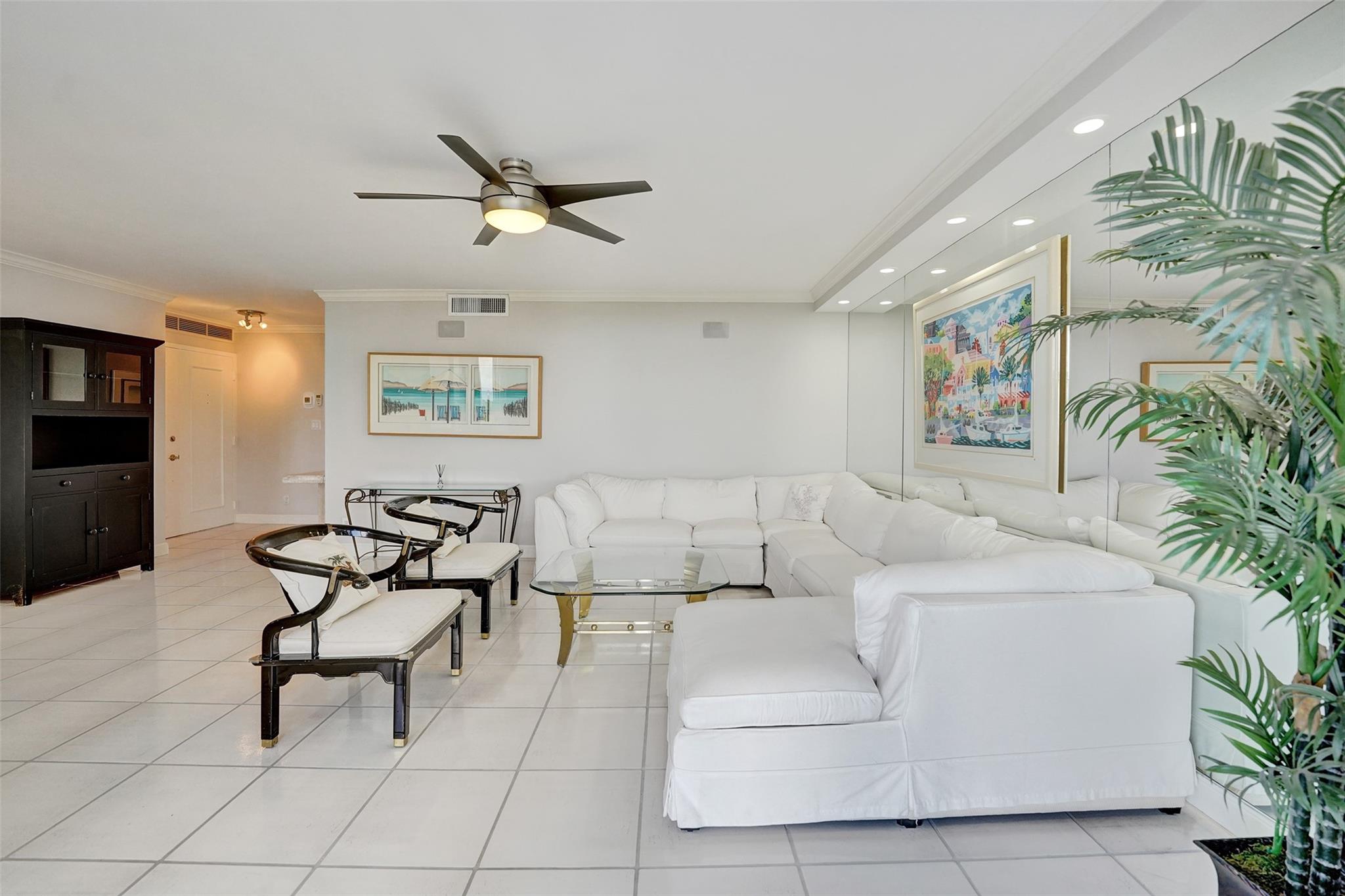 936 Intracoastal Dr #12C Fort Lauderdale, FL 33304 936 Intracoastal Dr #12C Fort Lauderdale, FL 33304