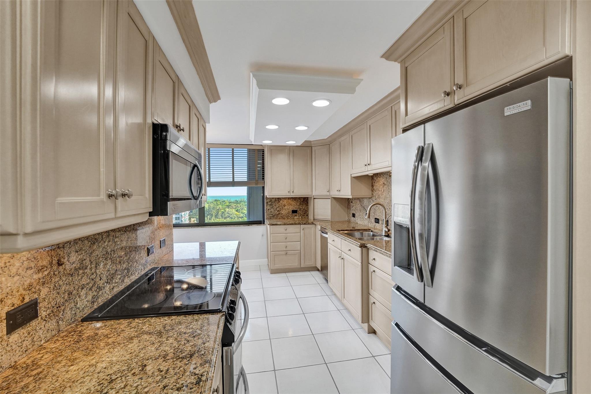 936 Intracoastal Dr #12C Fort Lauderdale, FL 33304 936 Intracoastal Dr #12C Fort Lauderdale, FL 33304