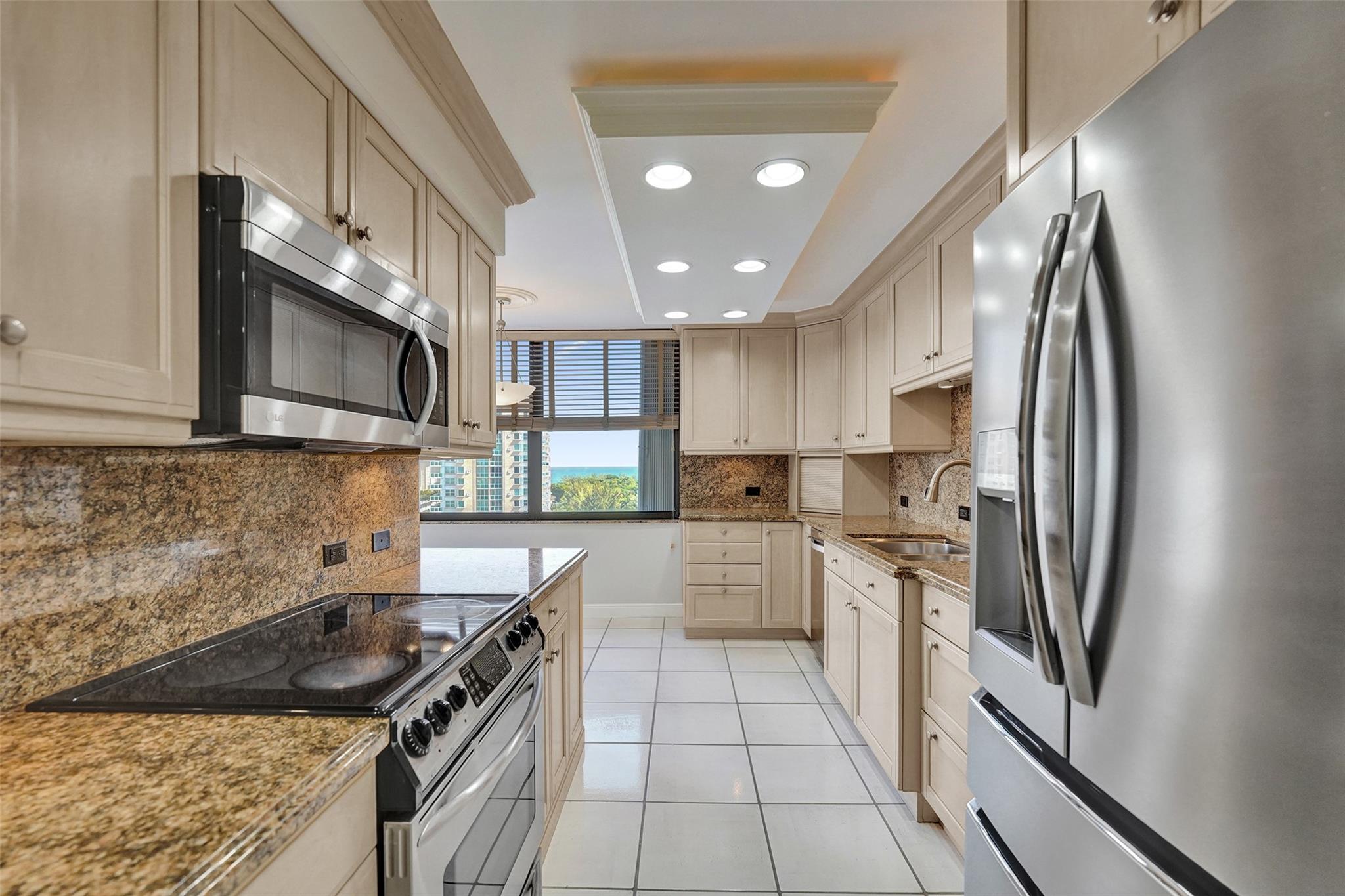 936 Intracoastal Dr #12C Fort Lauderdale, FL 33304 936 Intracoastal Dr #12C Fort Lauderdale, FL 33304