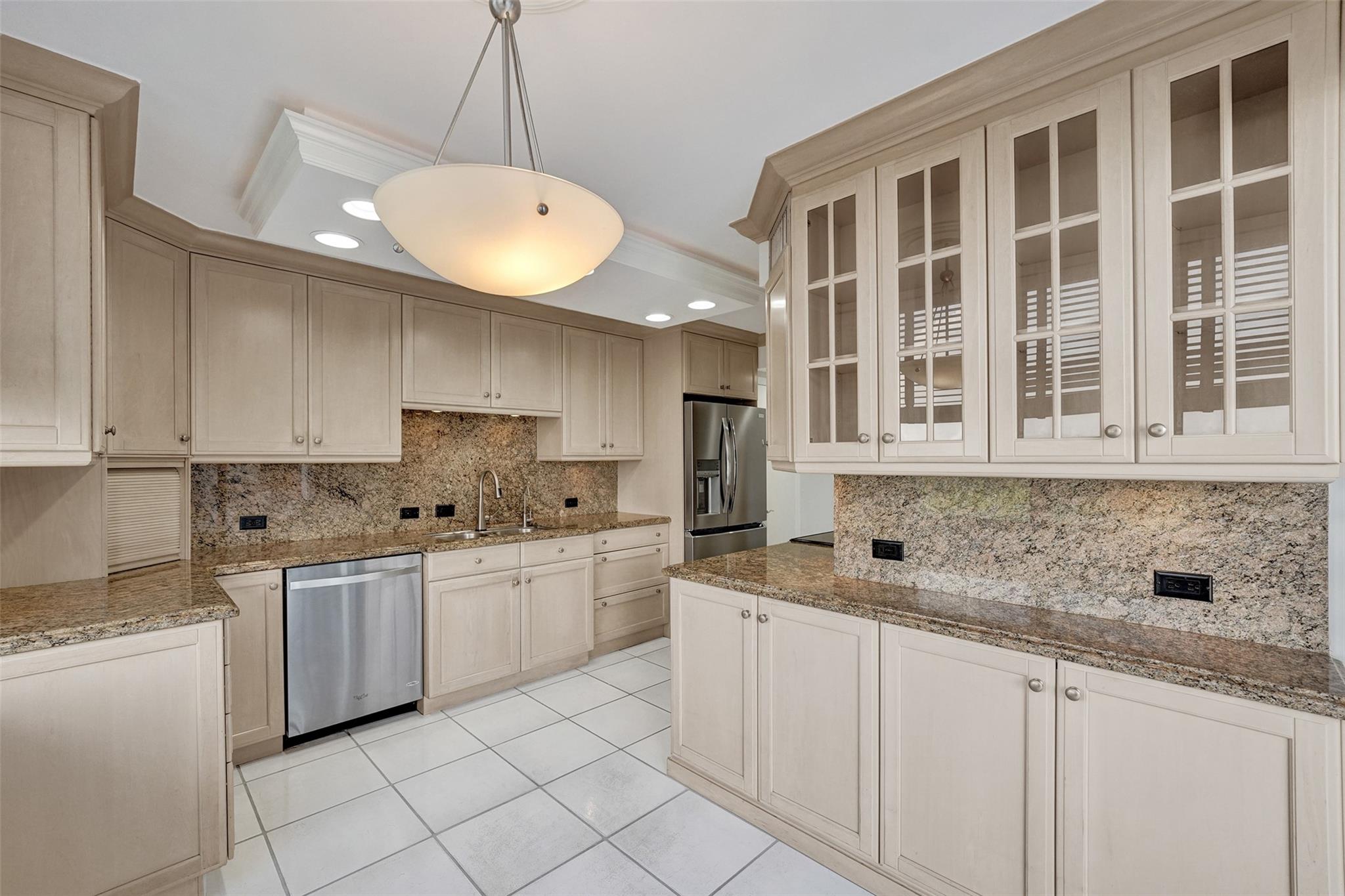 936 Intracoastal Dr #12C Fort Lauderdale, FL 33304 936 Intracoastal Dr #12C Fort Lauderdale, FL 33304