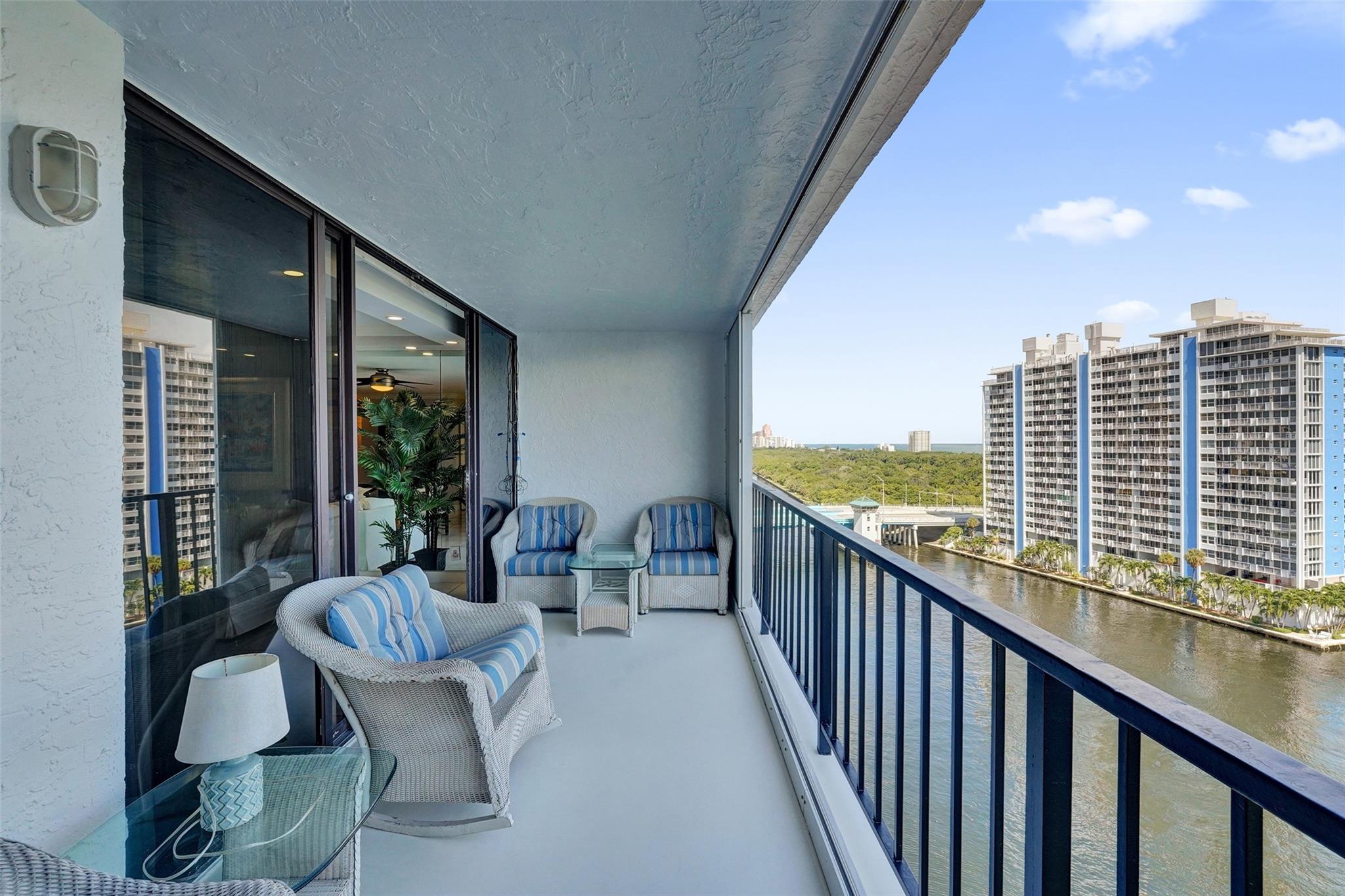 936 Intracoastal Dr #12C Fort Lauderdale, FL 33304 936 Intracoastal Dr #12C Fort Lauderdale, FL 33304