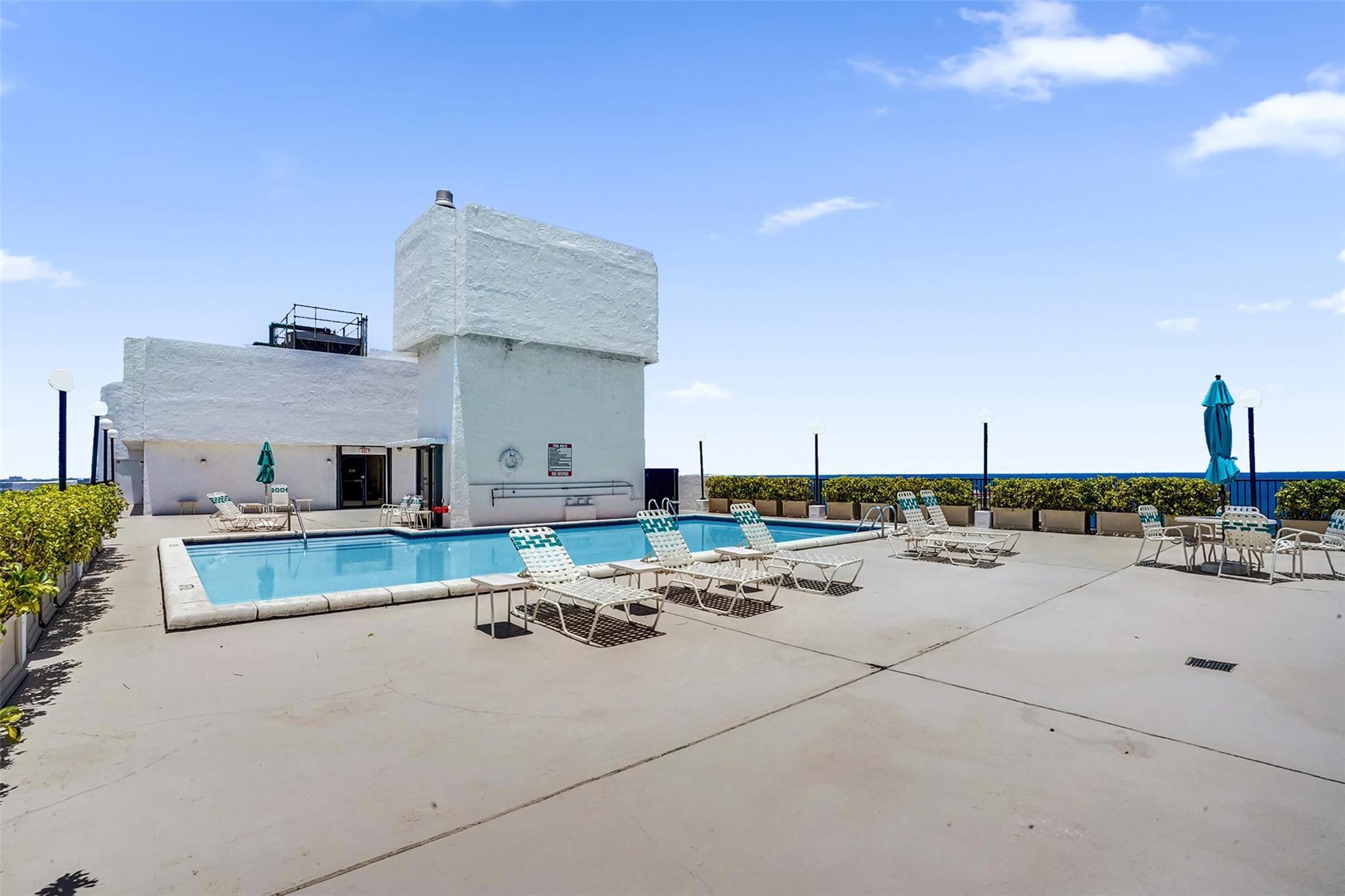 936 Intracoastal Dr #12C Fort Lauderdale, FL 33304 936 Intracoastal Dr #12C Fort Lauderdale, FL 33304