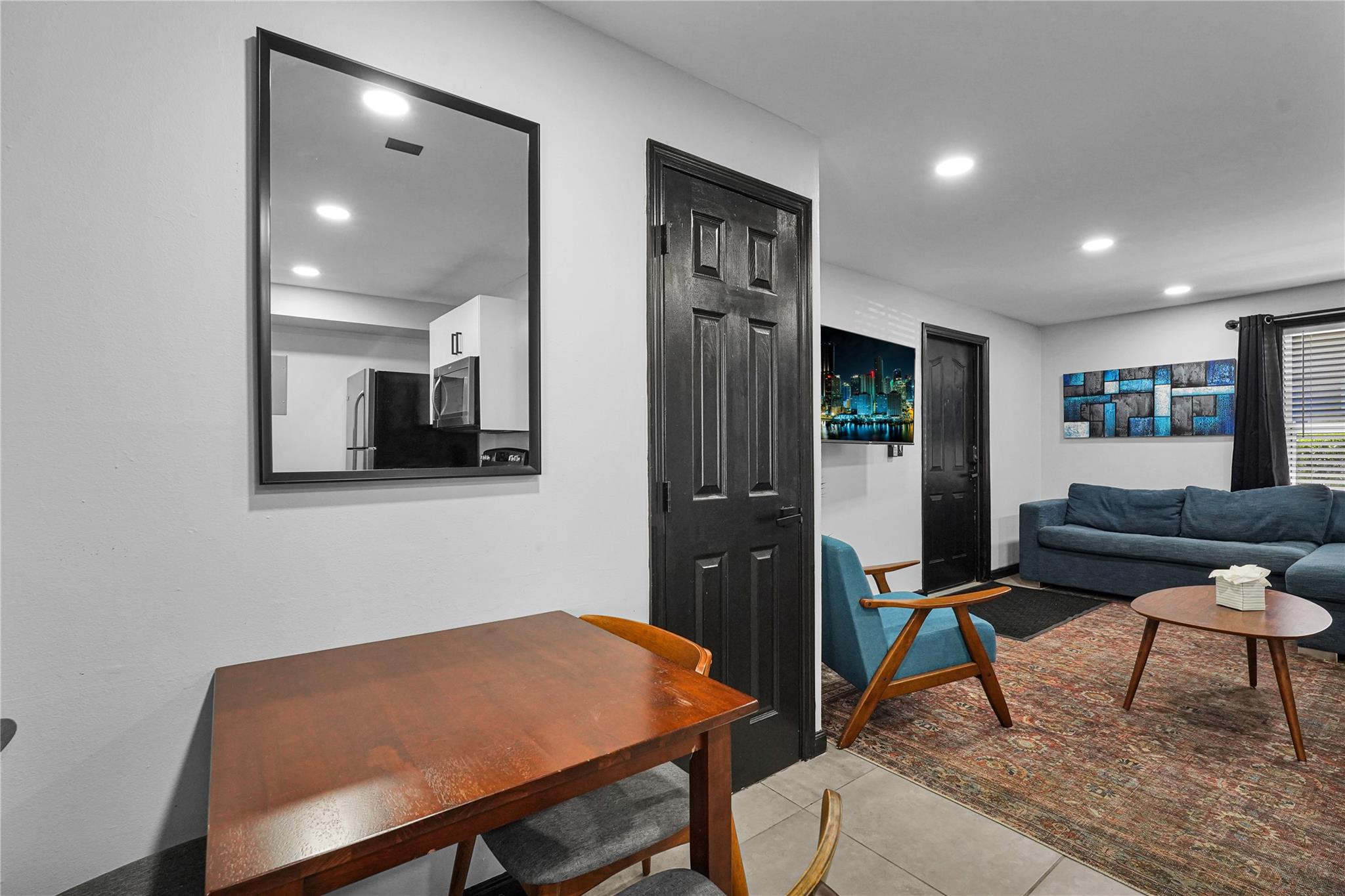 621 NE 28th St Wilton Manors, FL 33334