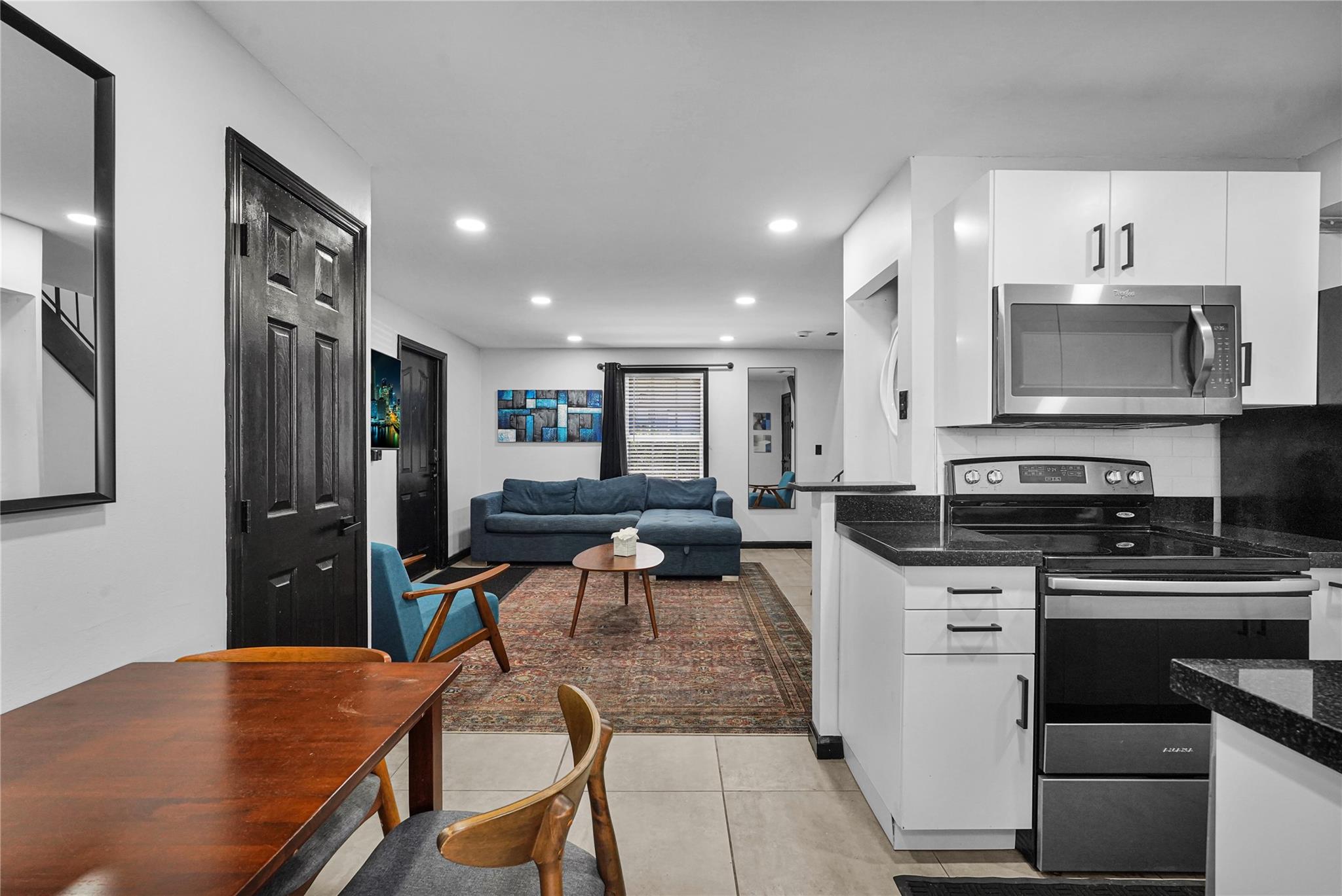 621 NE 28th St Wilton Manors, FL 33334