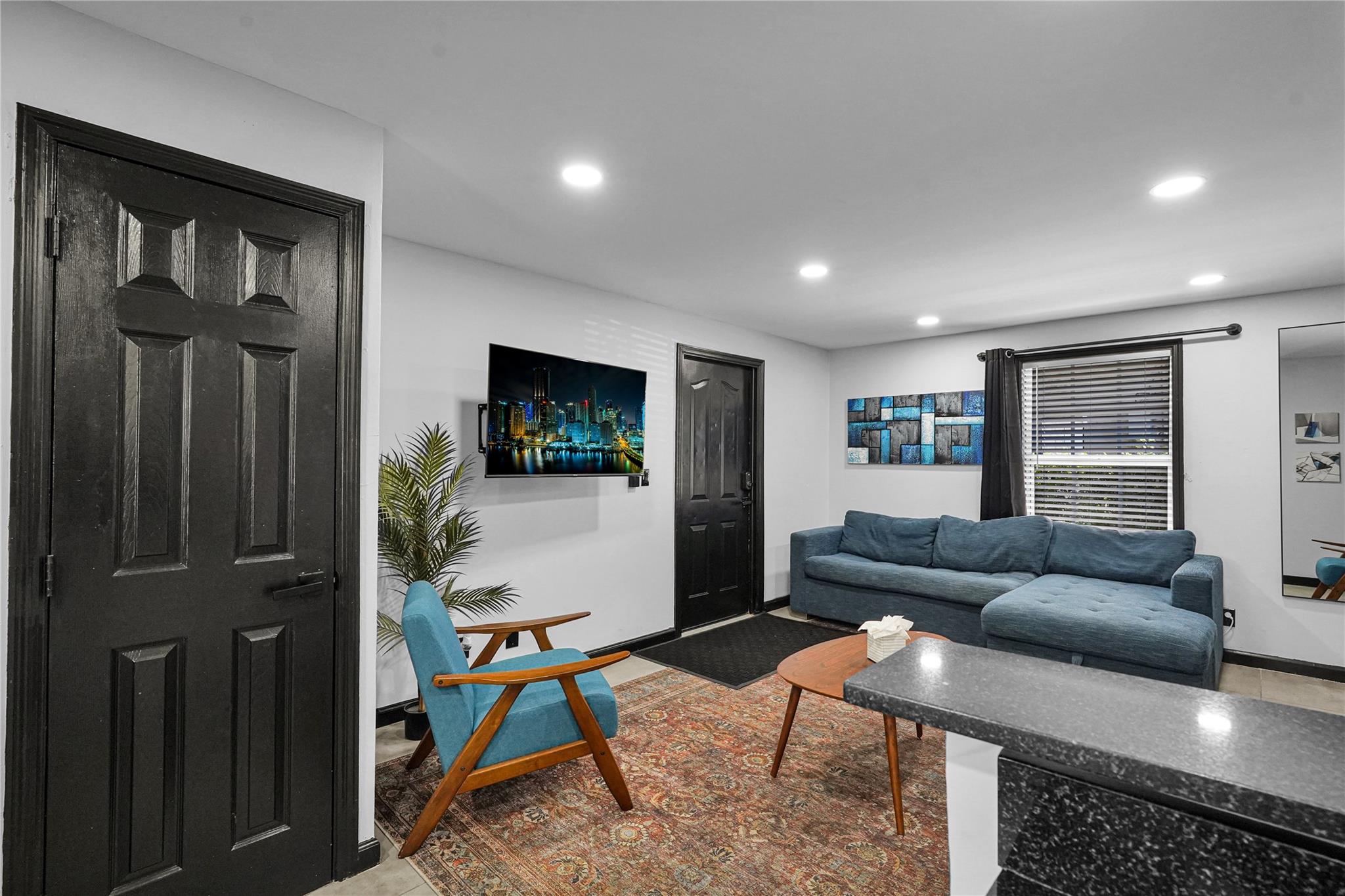 621 NE 28th St Wilton Manors, FL 33334