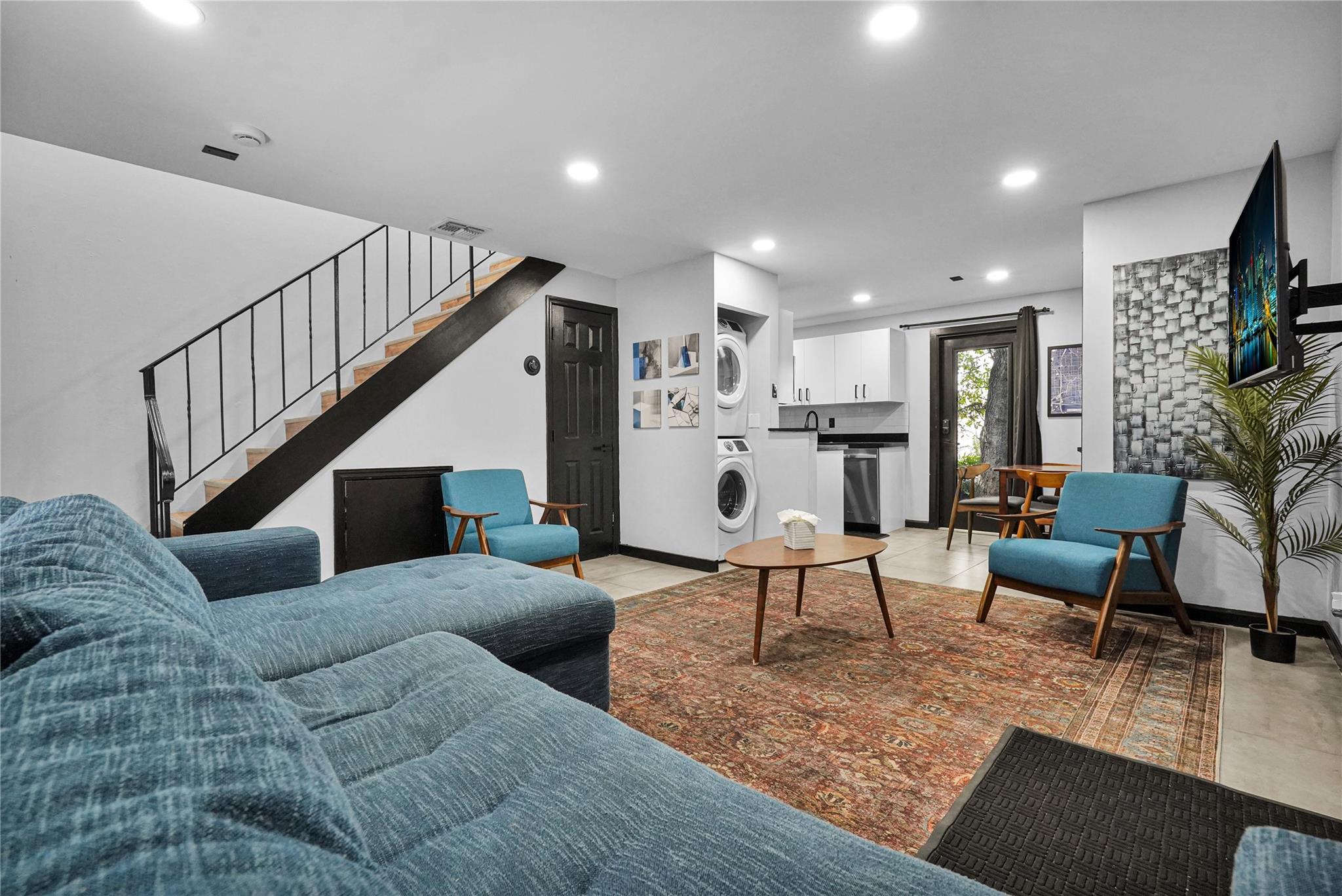 621 NE 28th St Wilton Manors, FL 33334