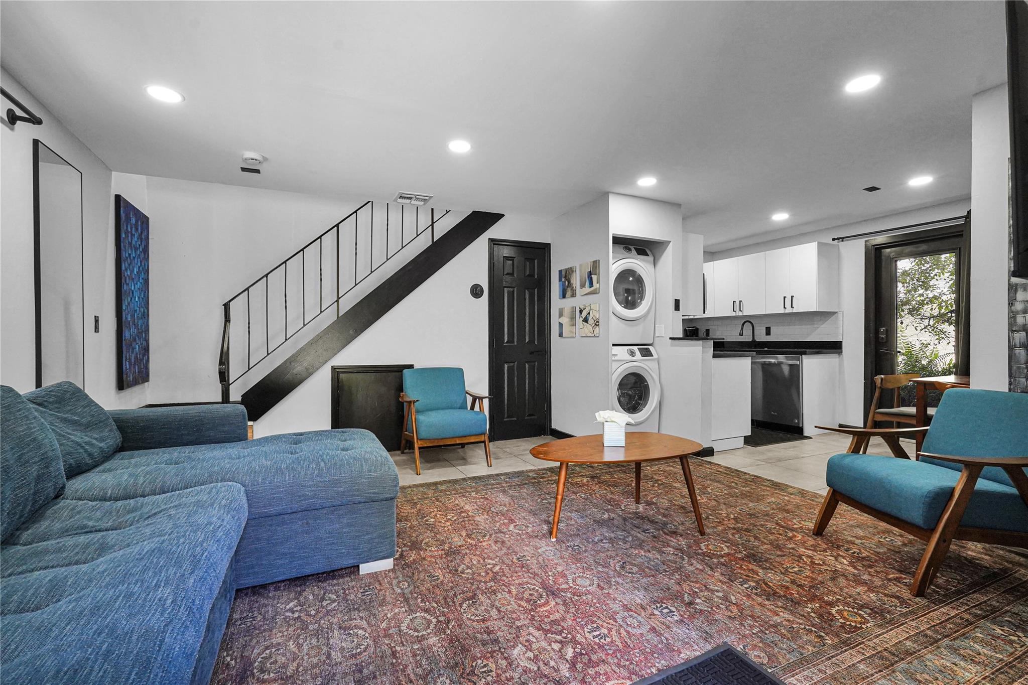 621 NE 28th St Wilton Manors, FL 33334