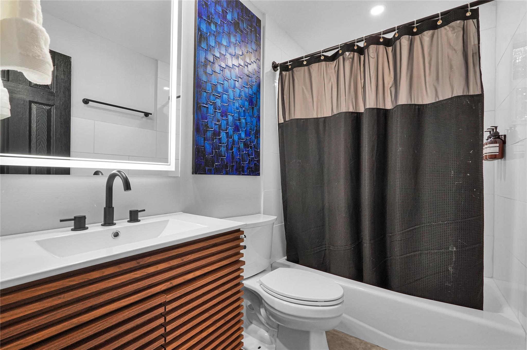 621 NE 28th St Wilton Manors, FL 33334