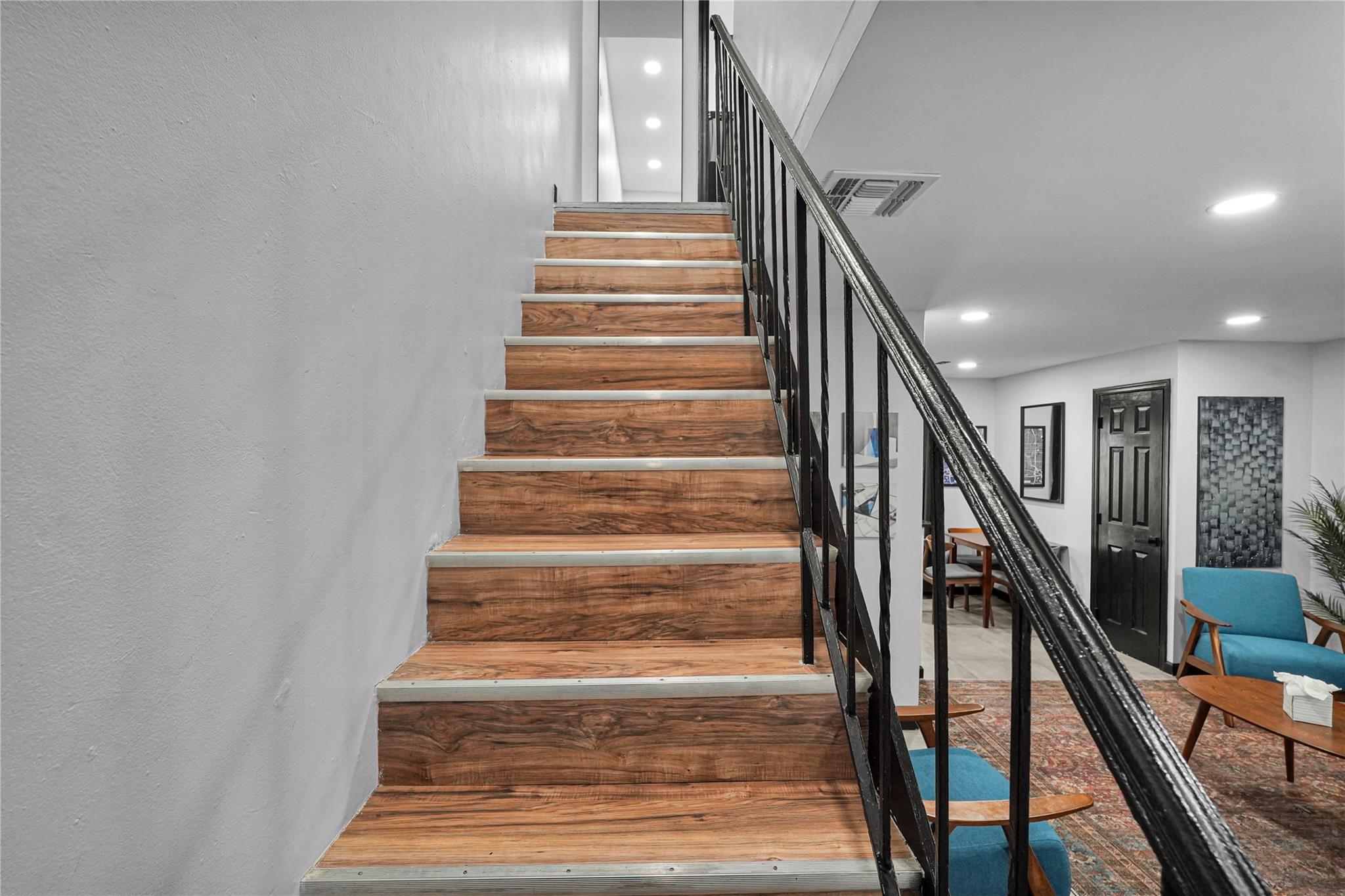 621 NE 28th St Wilton Manors, FL 33334