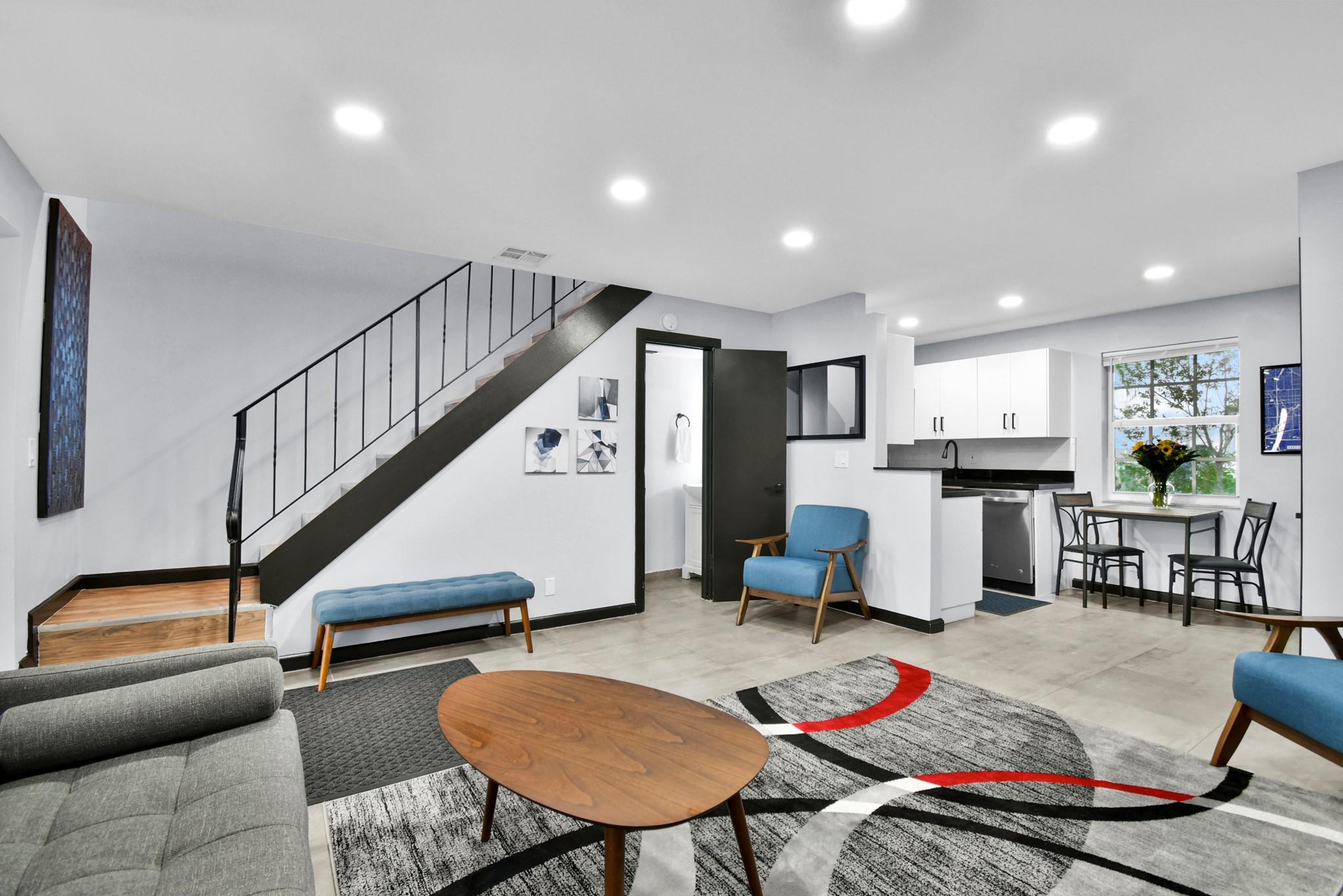 621 NE 28th St Wilton Manors, FL 33334