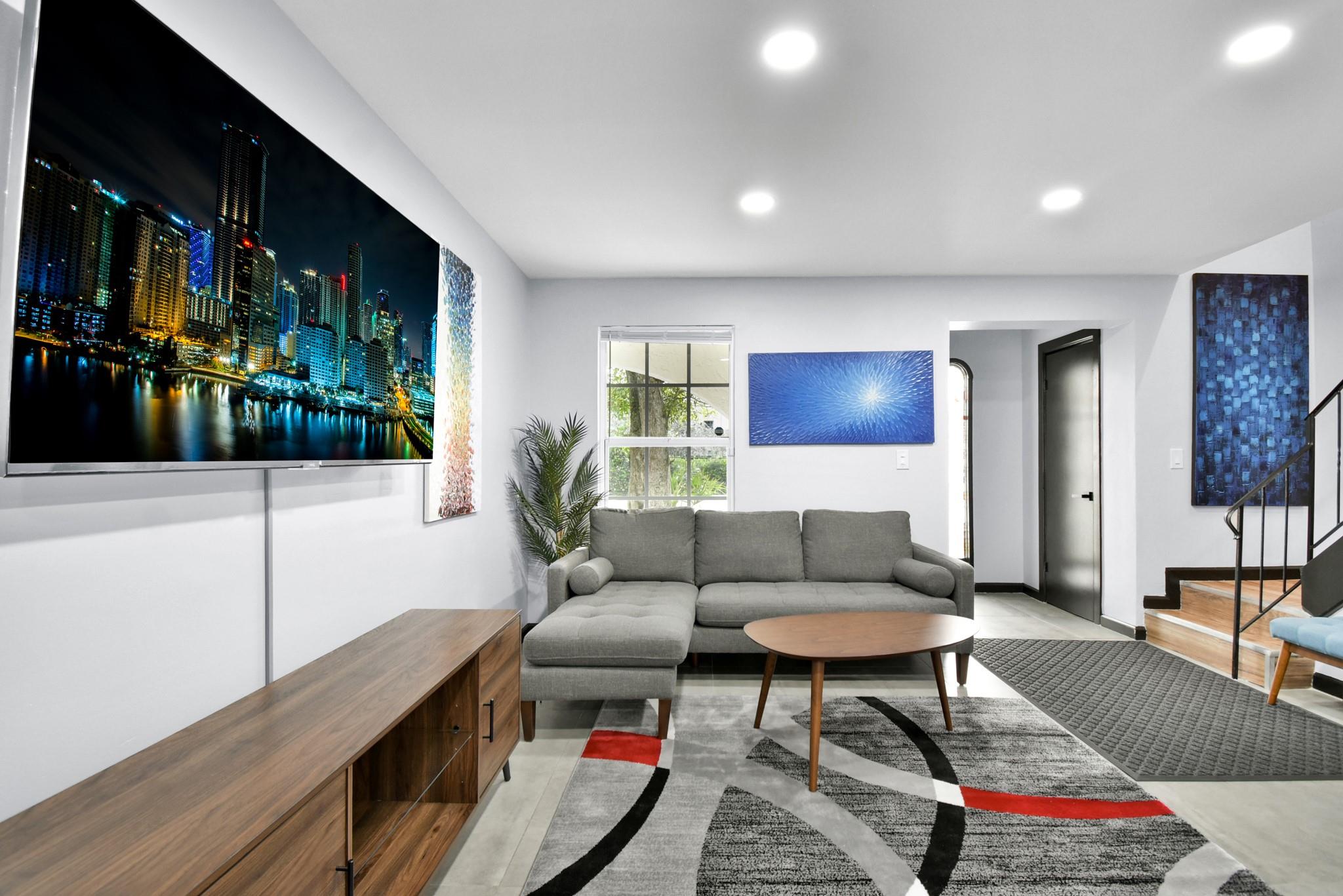 621 NE 28th St Wilton Manors, FL 33334