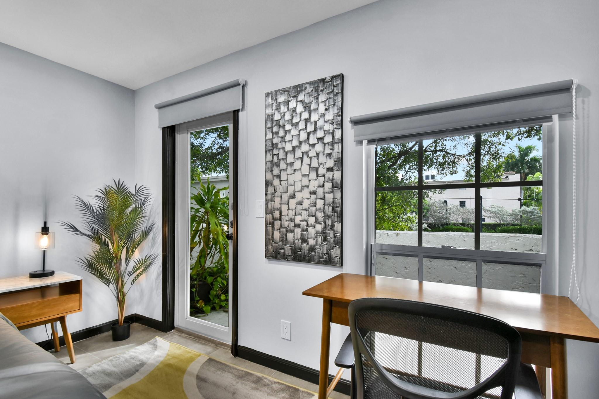 621 NE 28th St Wilton Manors, FL 33334